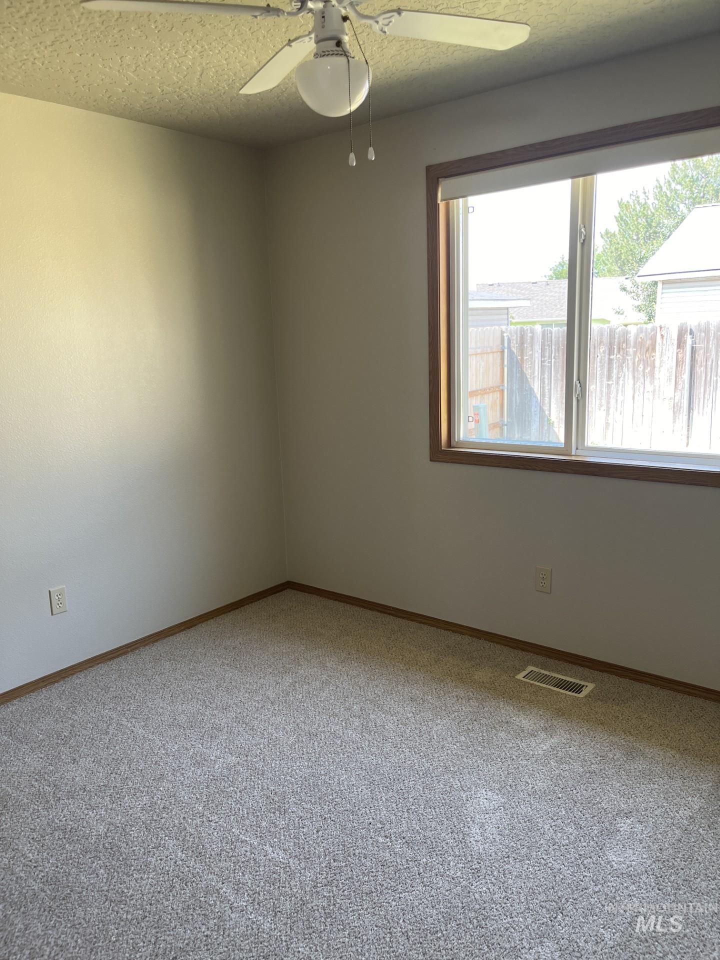 1801 Silver Dr Property Photo 15