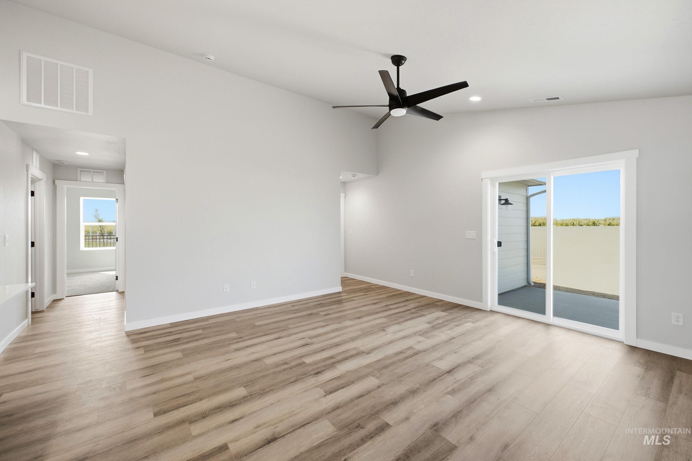 9500 W Blazing Star St Property Photo 8