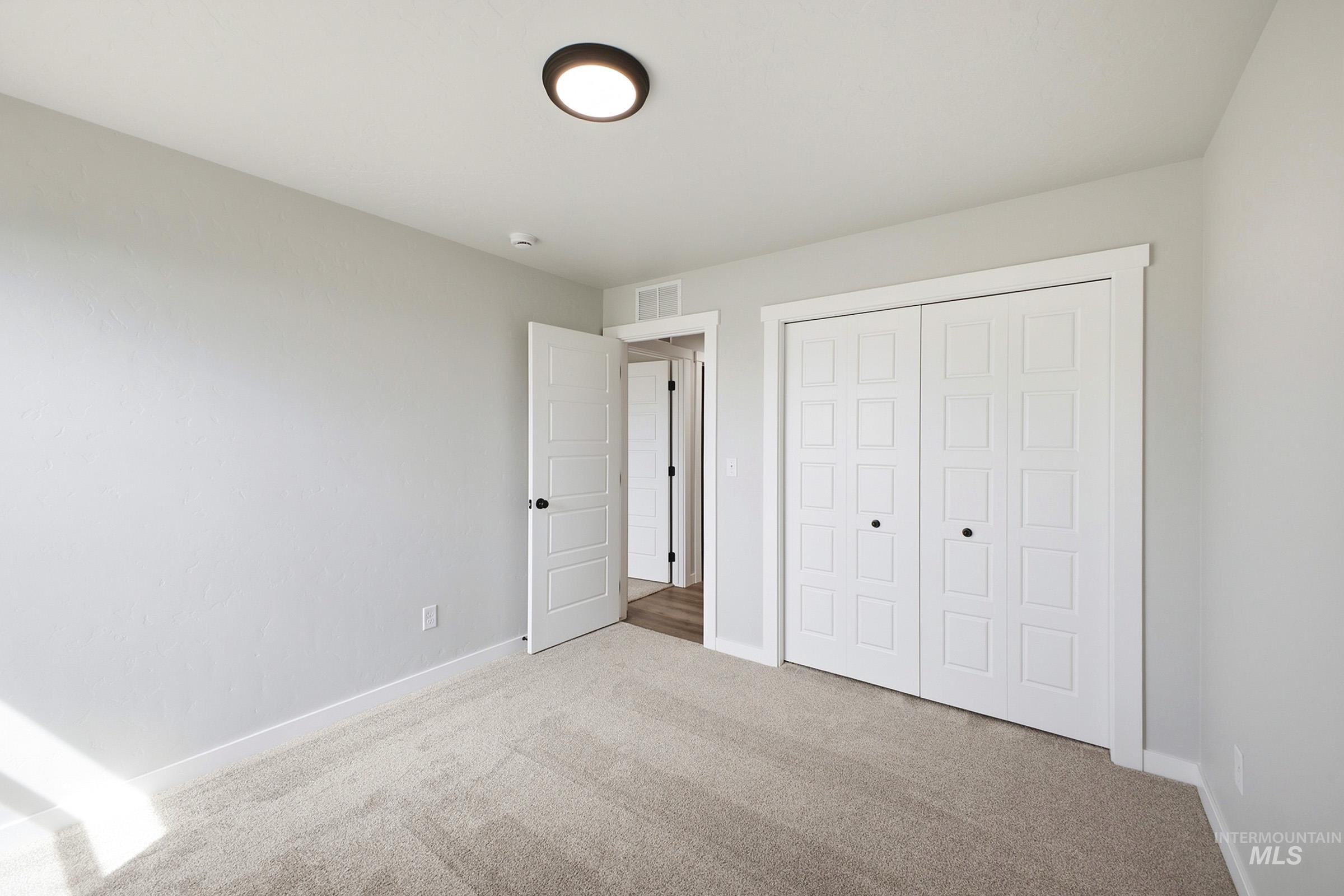 9500 W Blazing Star St Property Photo 11