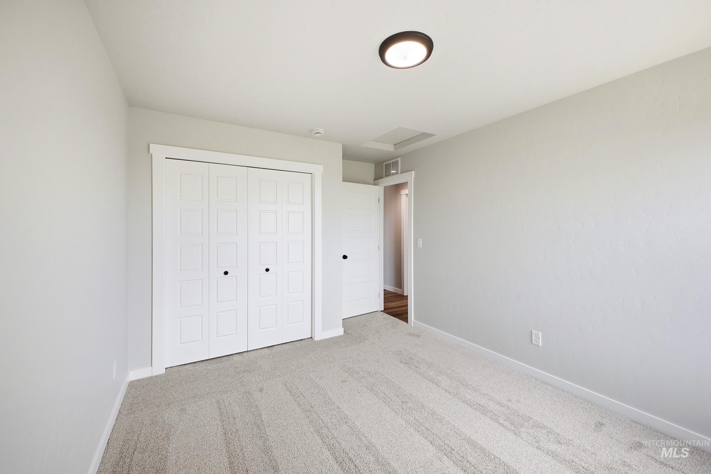 9500 W Blazing Star St Property Photo 13