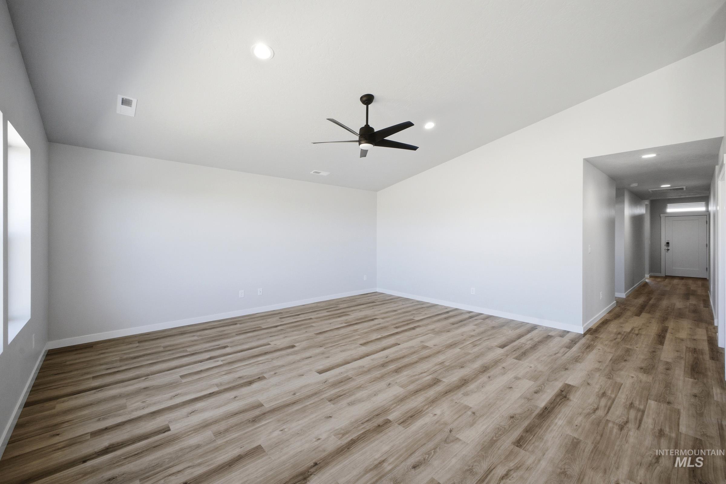 9360 W Blazing Star St Property Photo 7