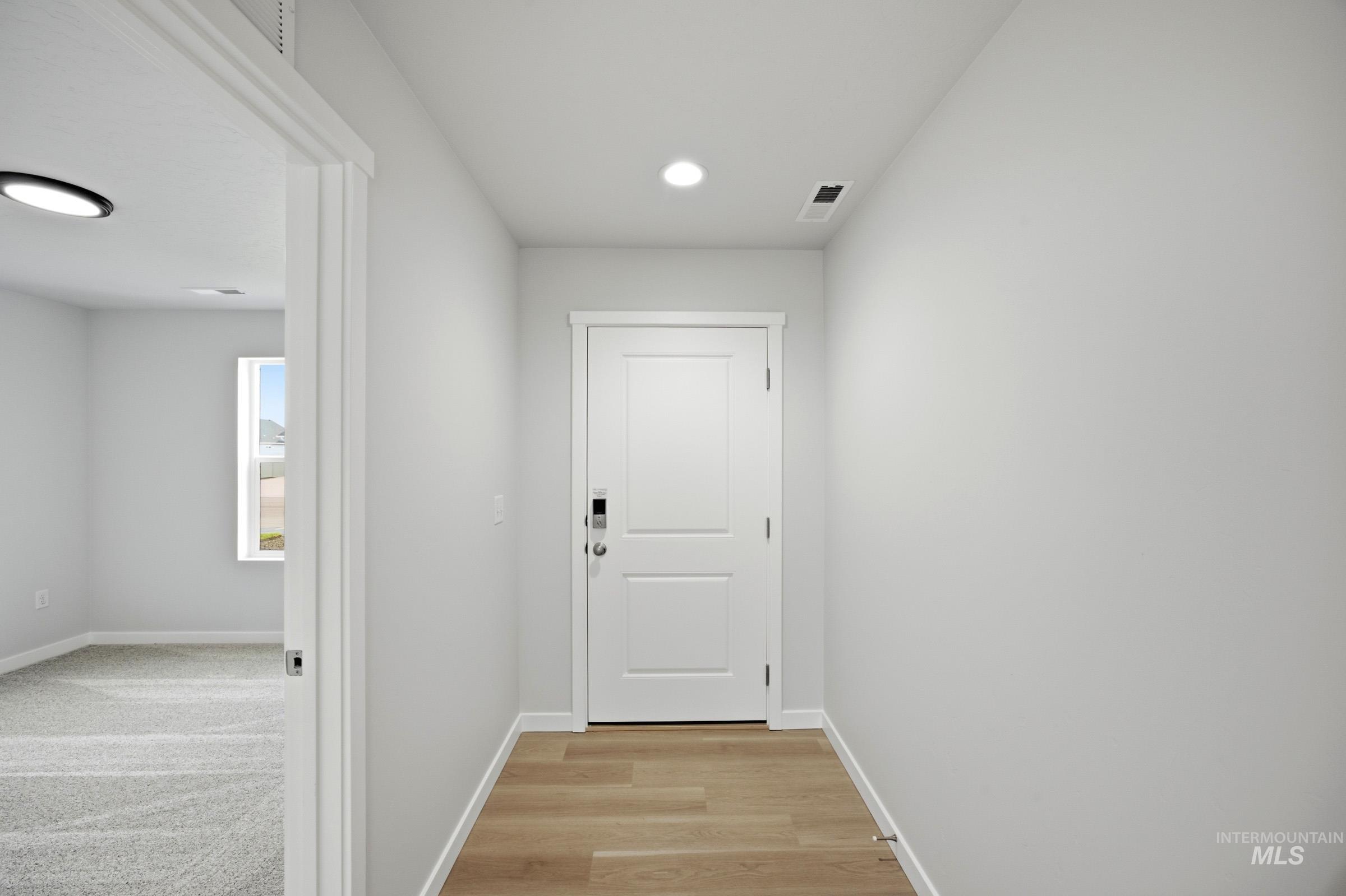 1649 Celina St Property Photo 2