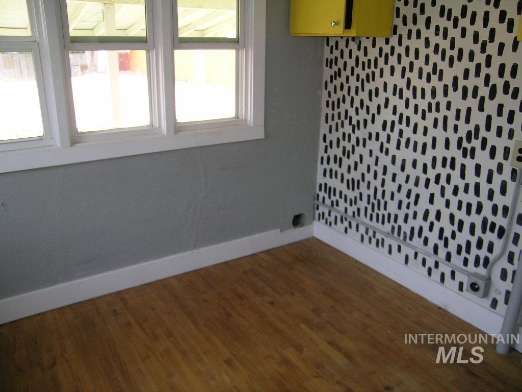 415 20th Ave N Property Photo 7
