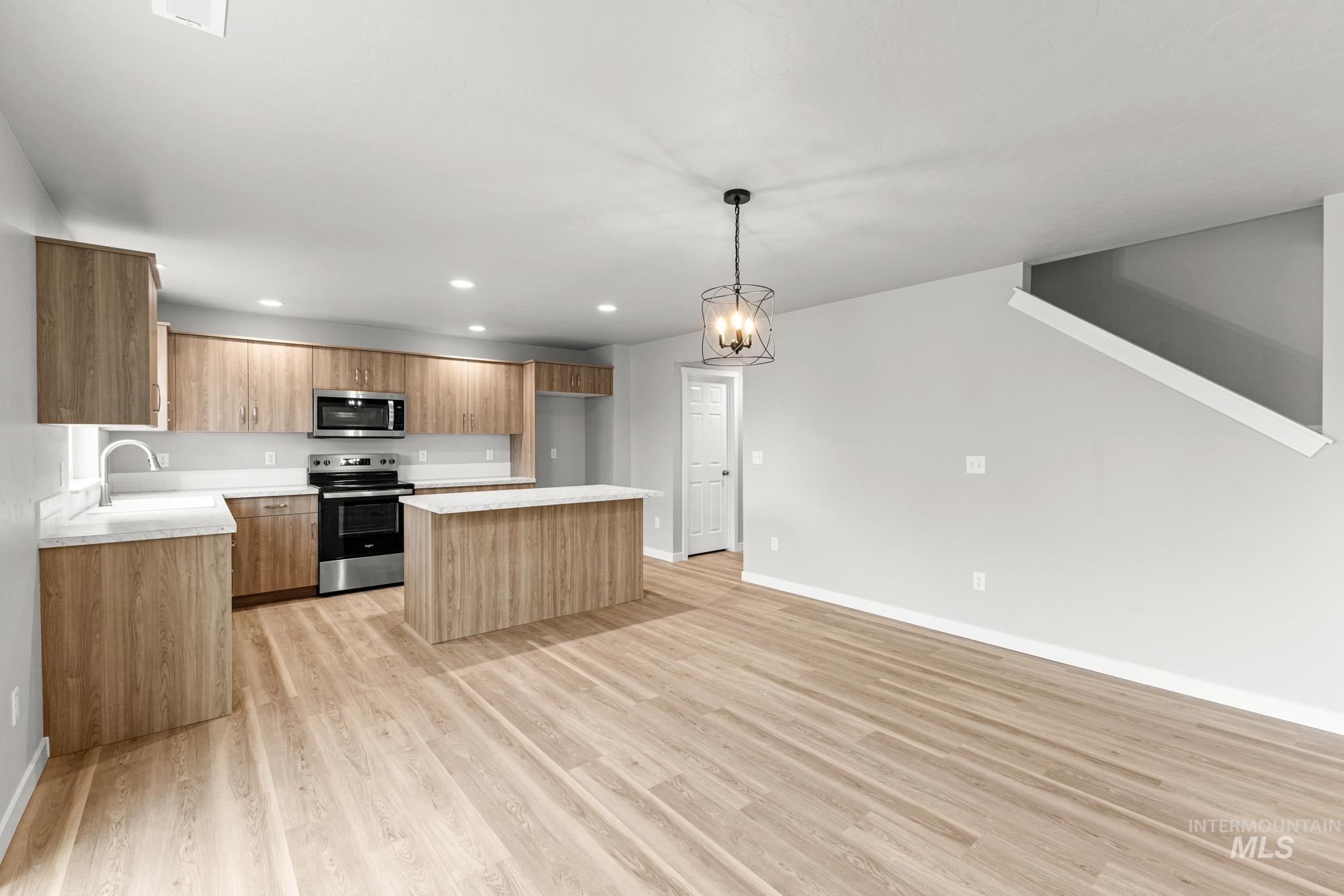 3100 W Animas Creek Dr Property Photo 6