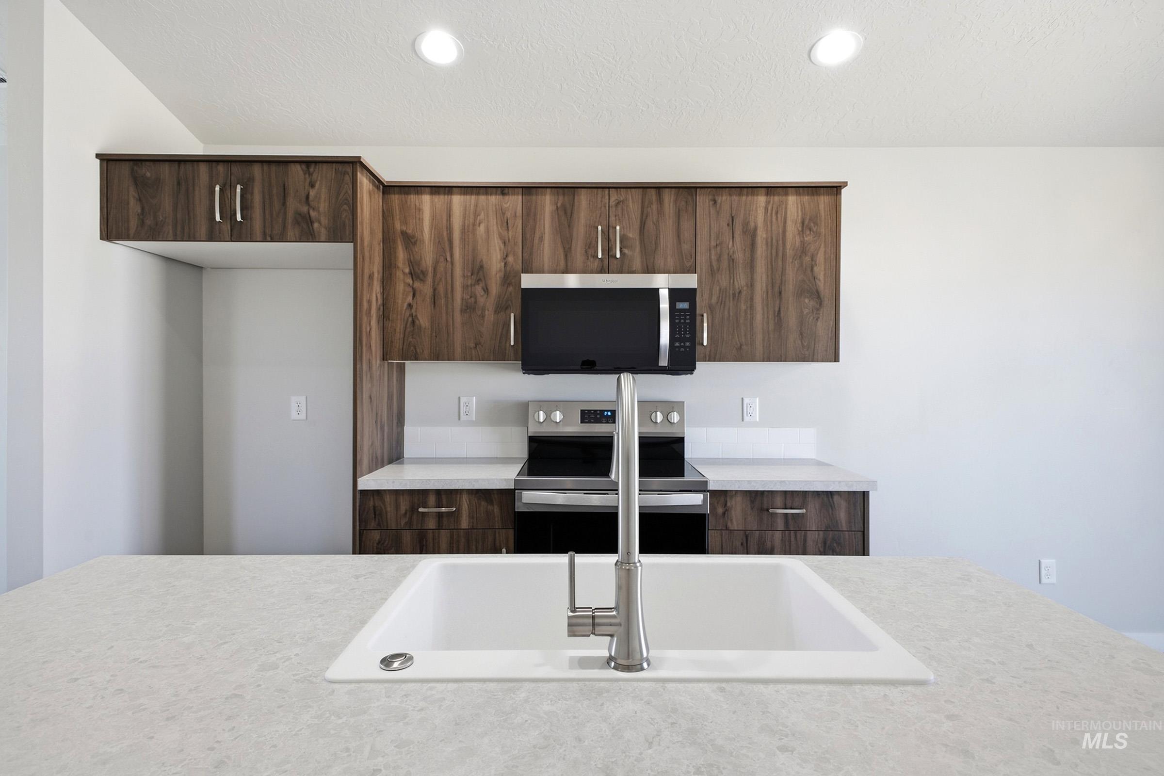 2590 N Chappy Way Property Photo 4
