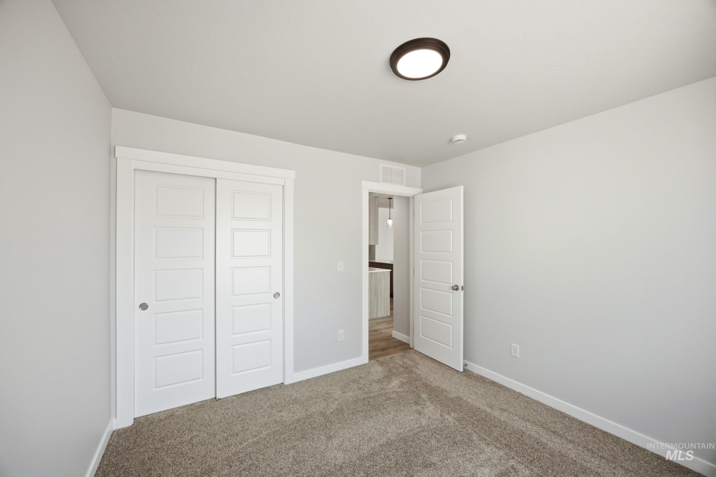 4937 S Bleachfield Ave Property Photo 13