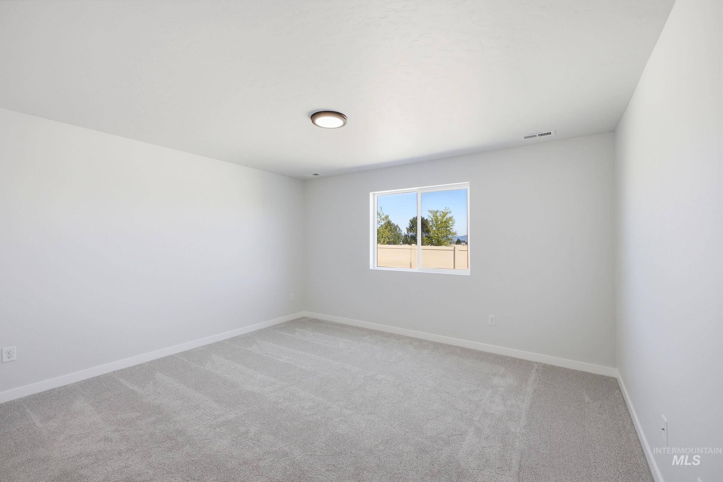 2399 W Red Jasper Dr Property Photo 15