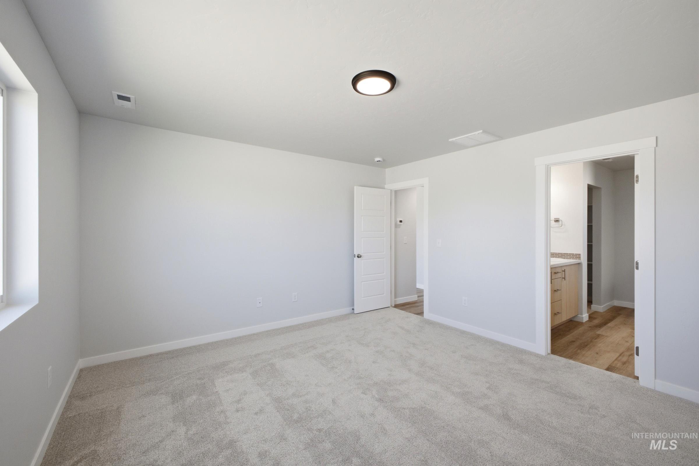 2399 W Red Jasper Dr Property Photo 16