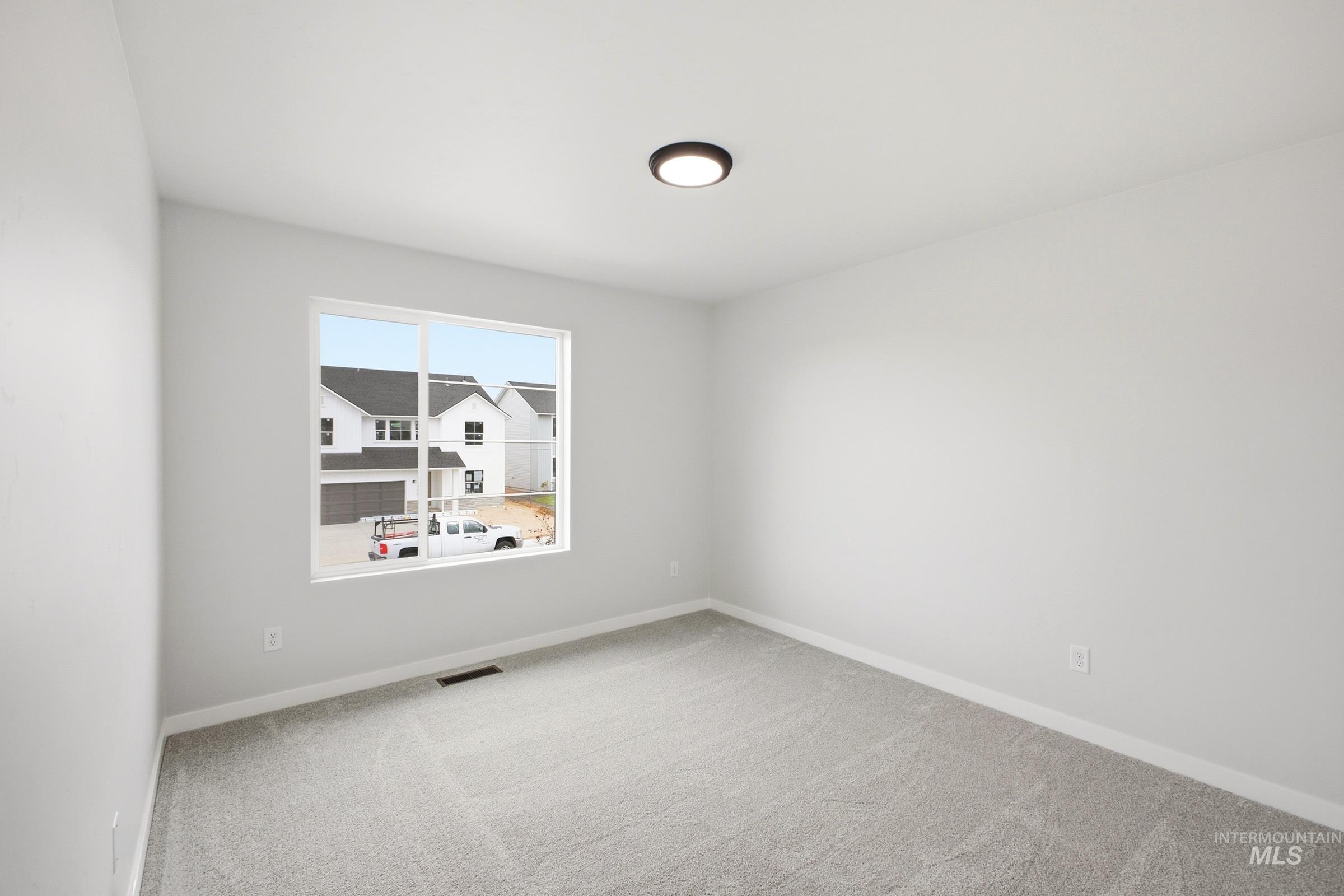 2333 W Red Jasper Dr Property Photo 15