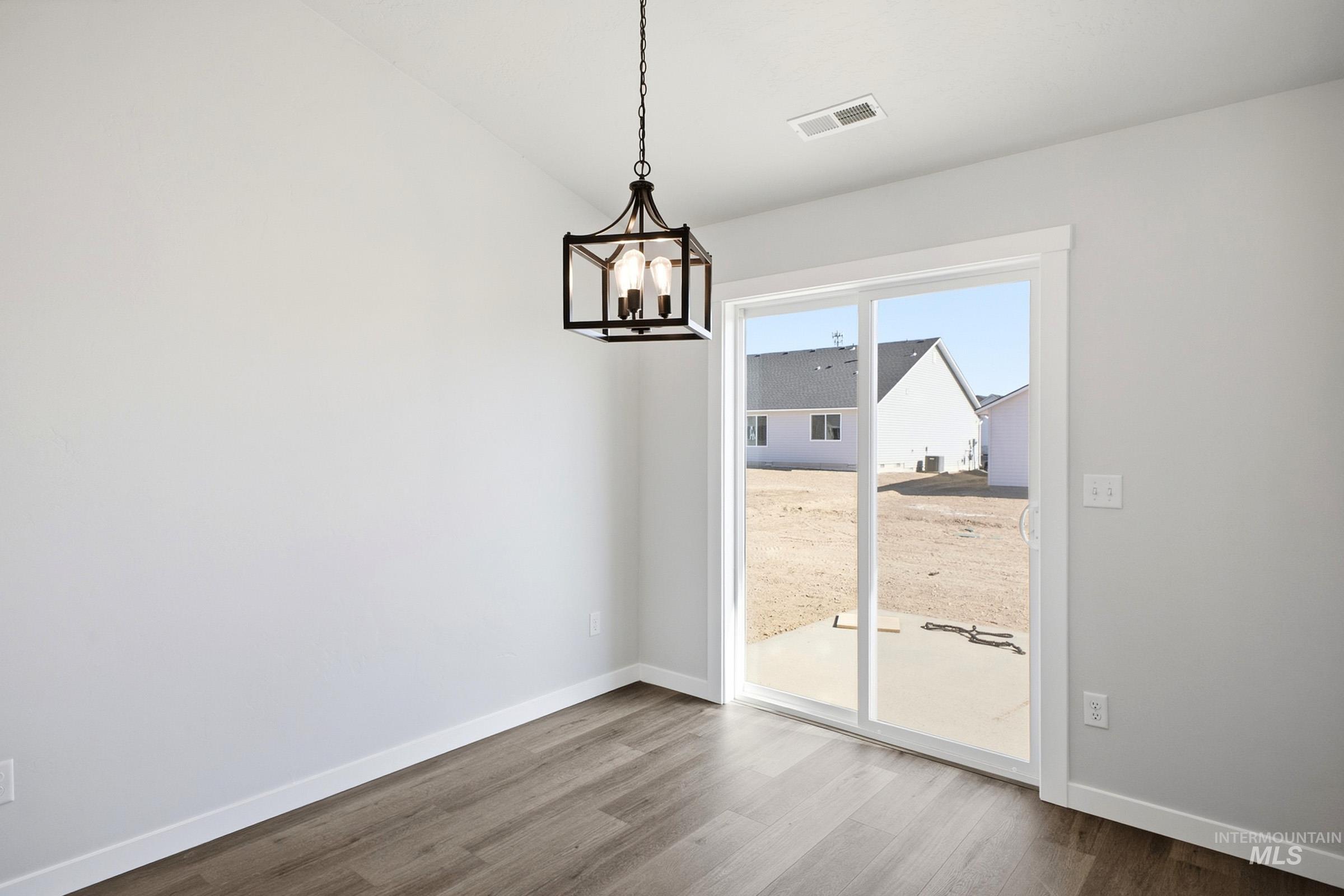 2514 W Tar Sands Dr Property Photo 6