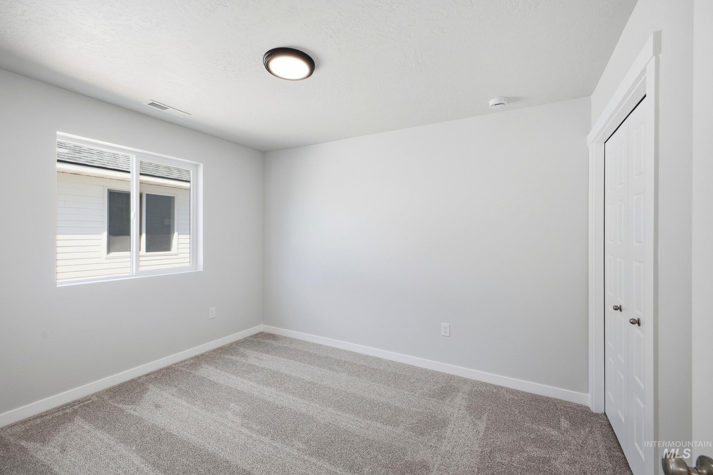 2536 W Tar Sands Dr Property Photo 12