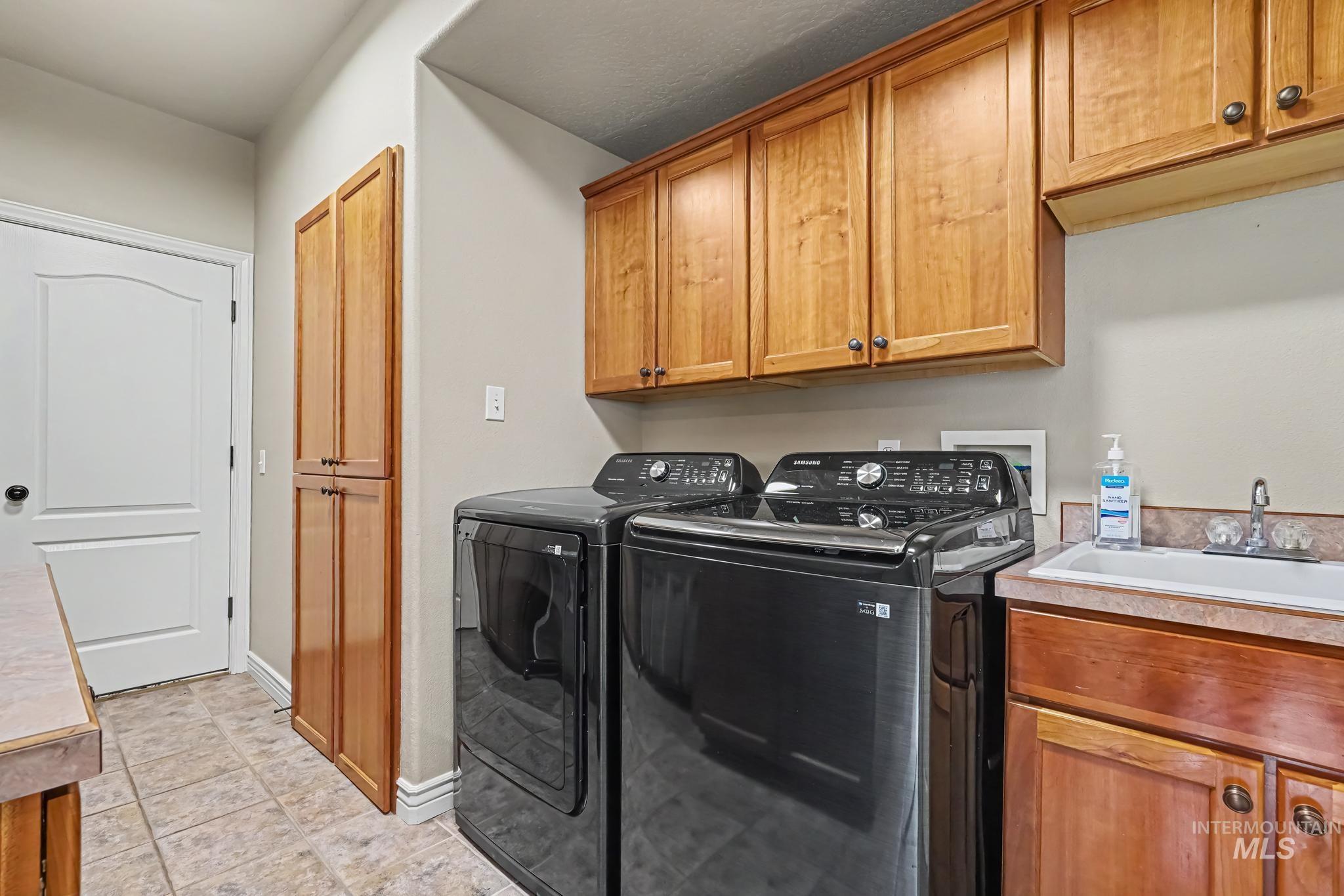 2085 Shelley Drive Property Photo 29