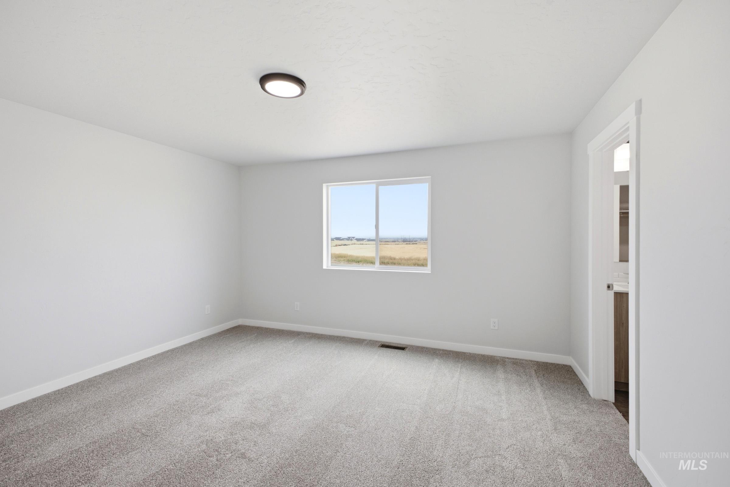 1401 W Braden Dr Property Photo 16