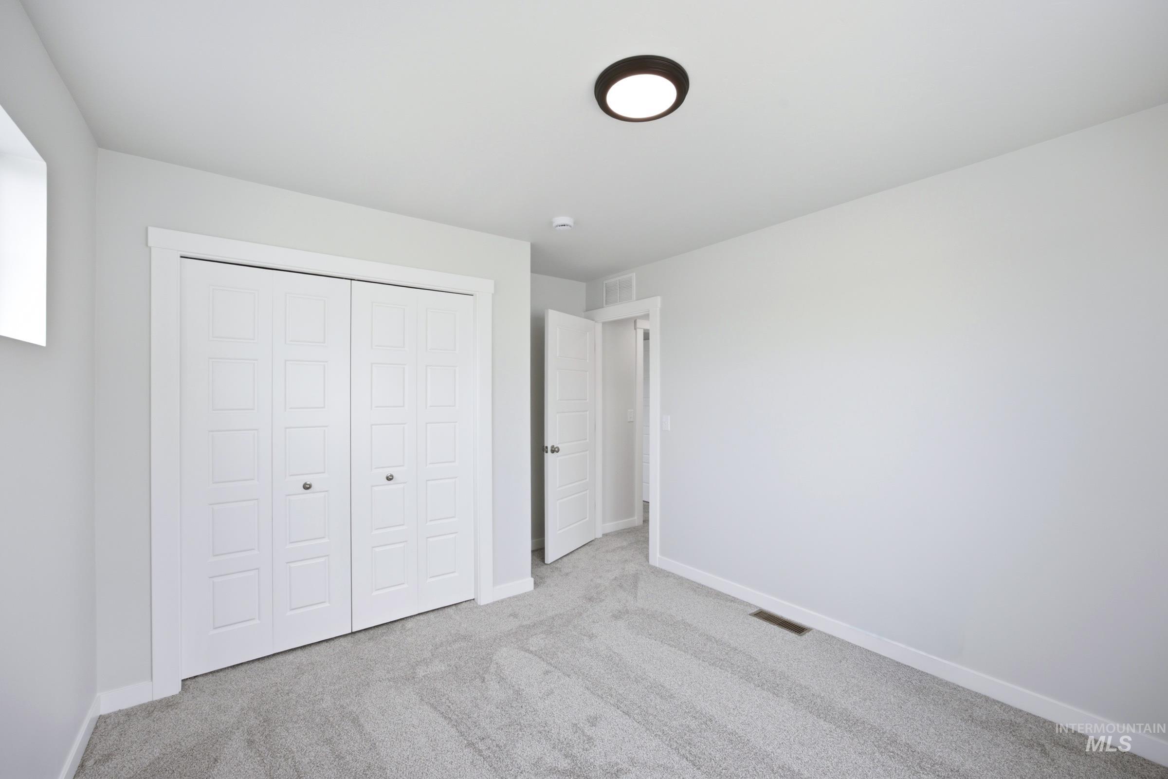 1363 W Braden Dr Property Photo 15