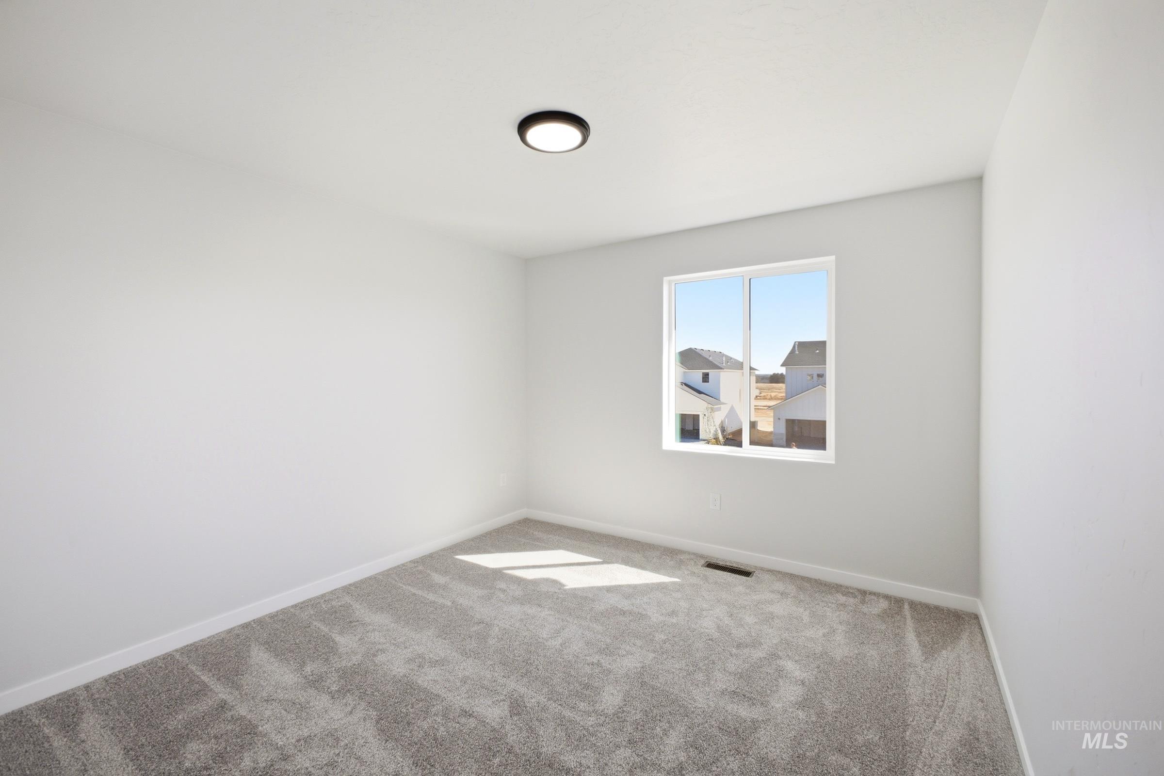 2081 S Summerson Way Property Photo 18