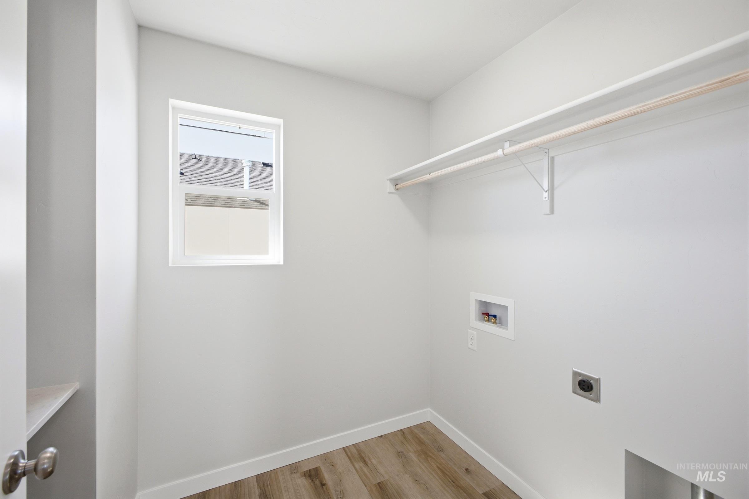 2081 S Summerson Way Property Photo 20