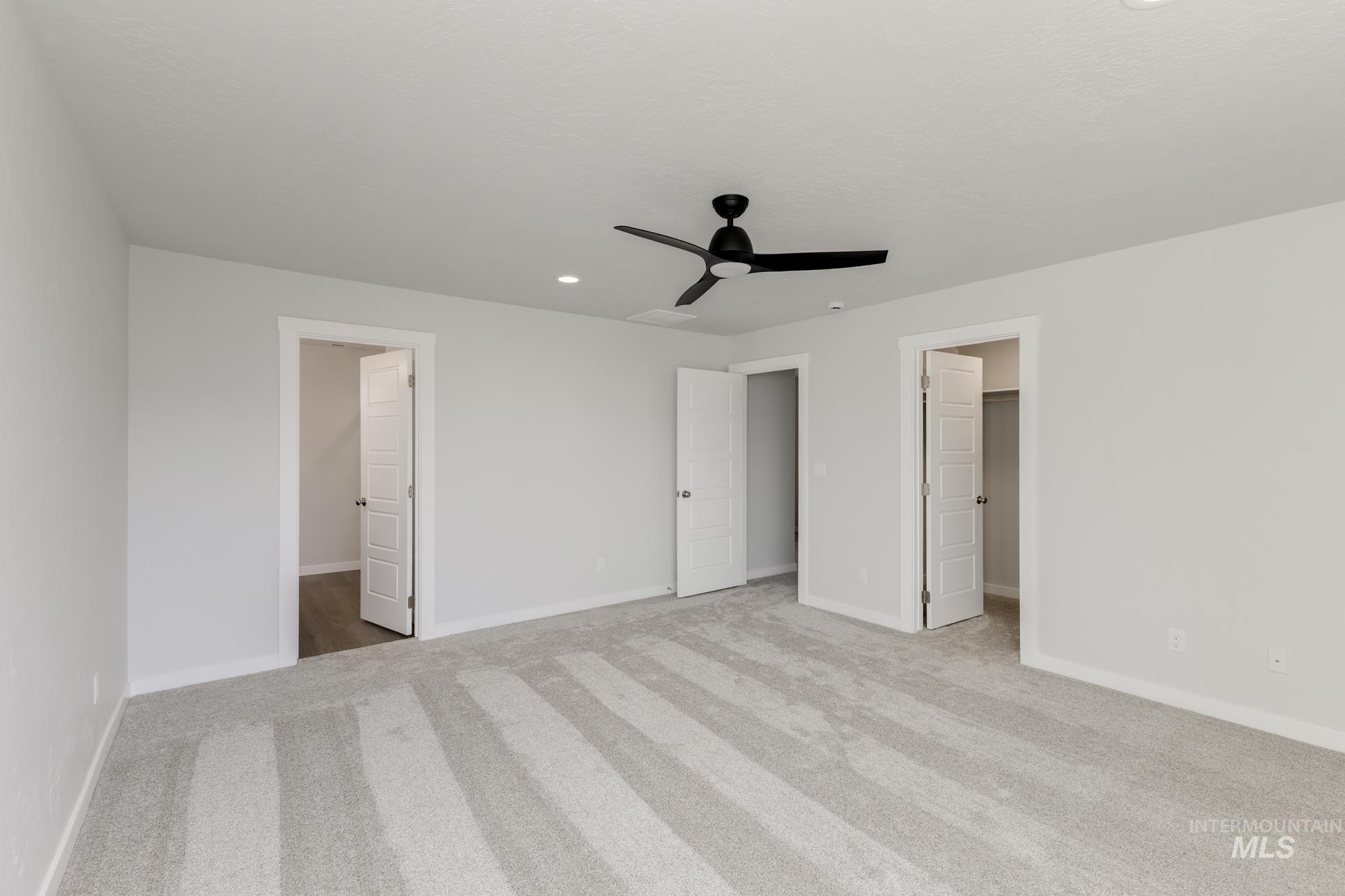 2095 S Summerson Way Property Photo 16