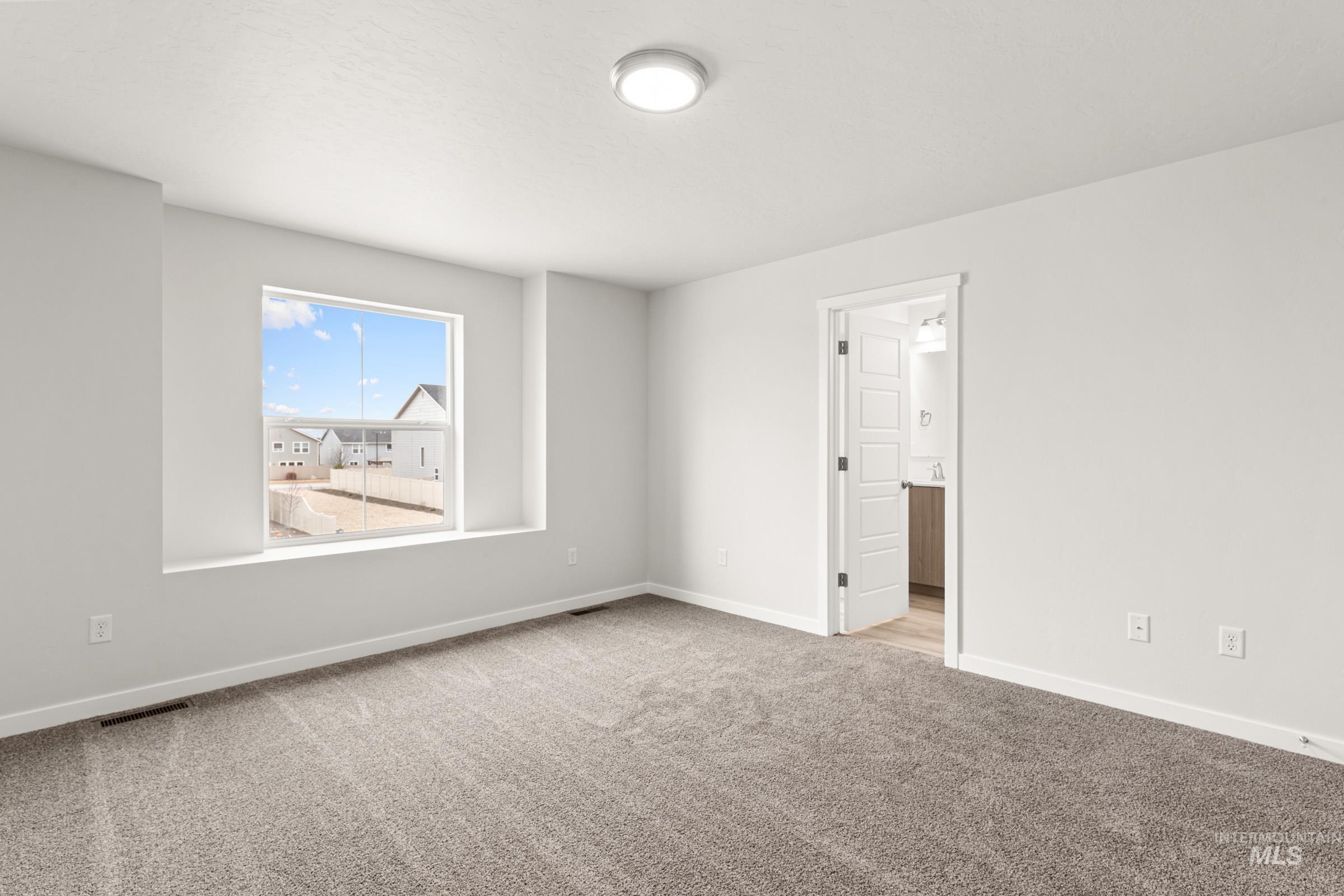 16210 Andes Ave Property Photo 15