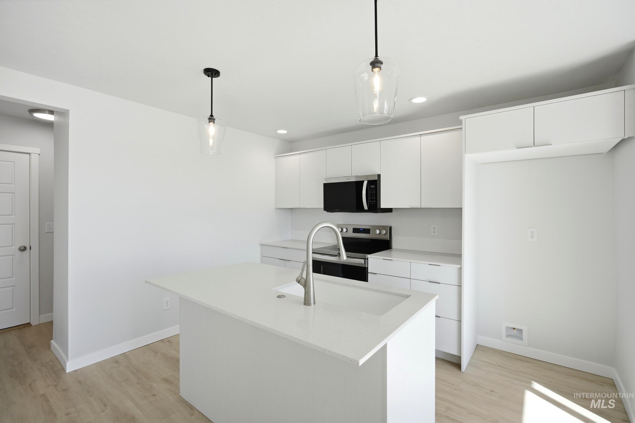 16206 Andes Ave Property Photo 4