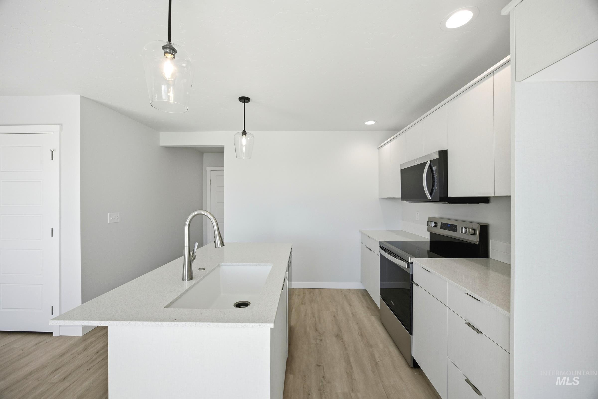 16206 Andes Ave Property Photo 5