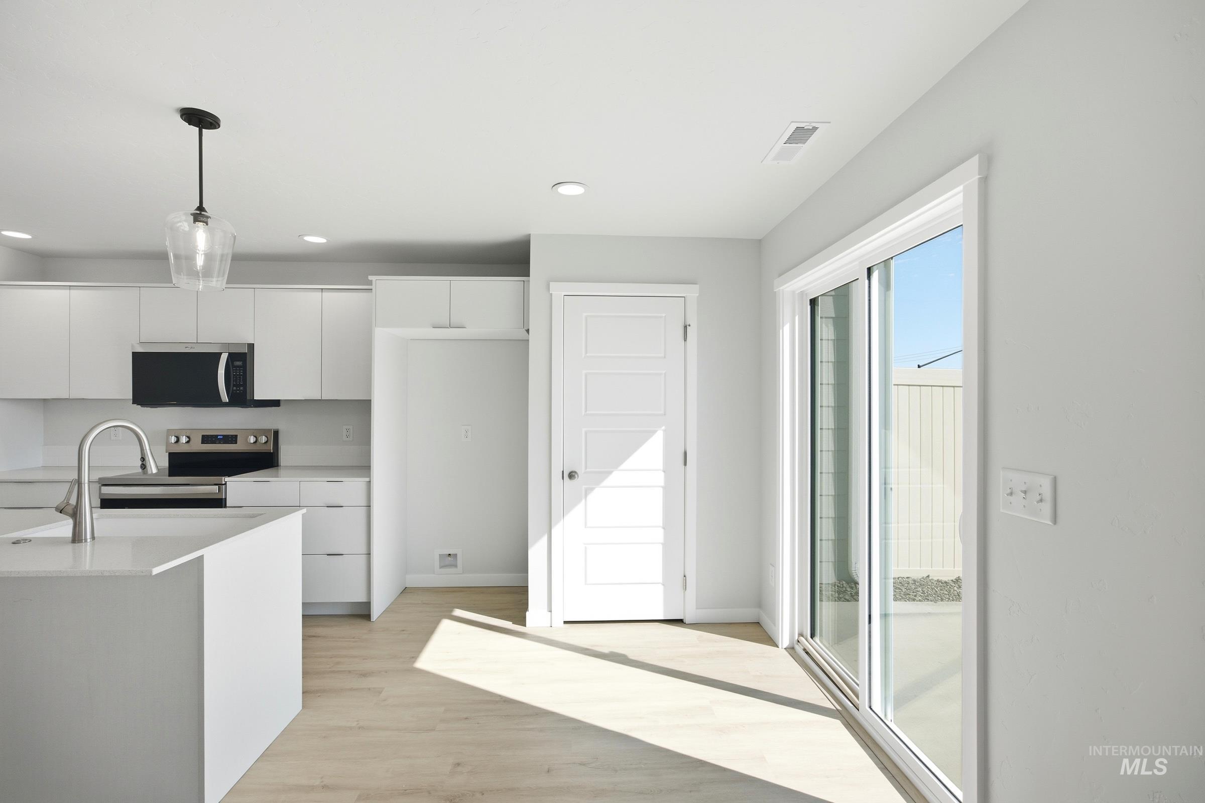 16206 Andes Ave Property Photo 6
