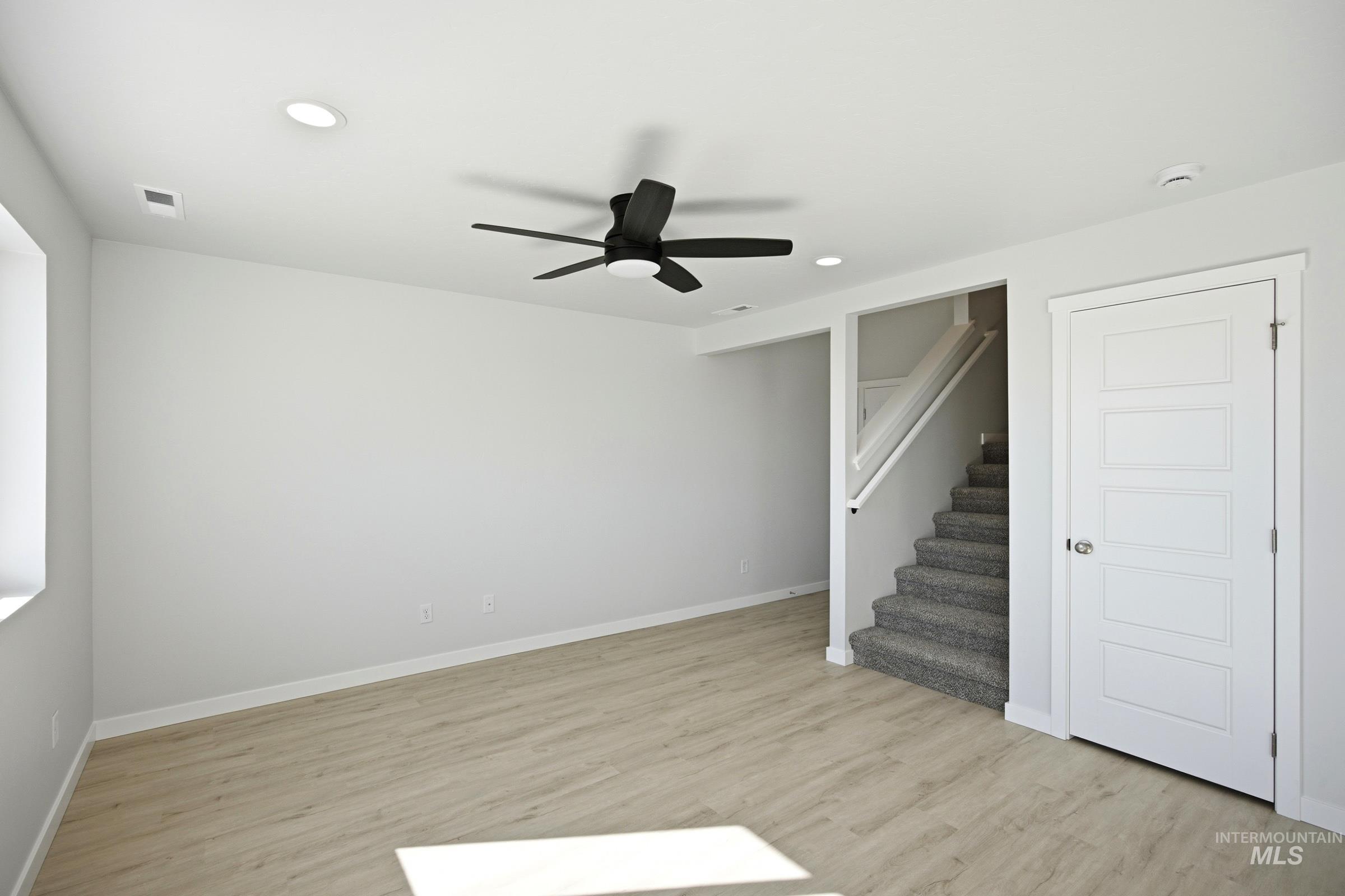 16206 Andes Ave Property Photo 8