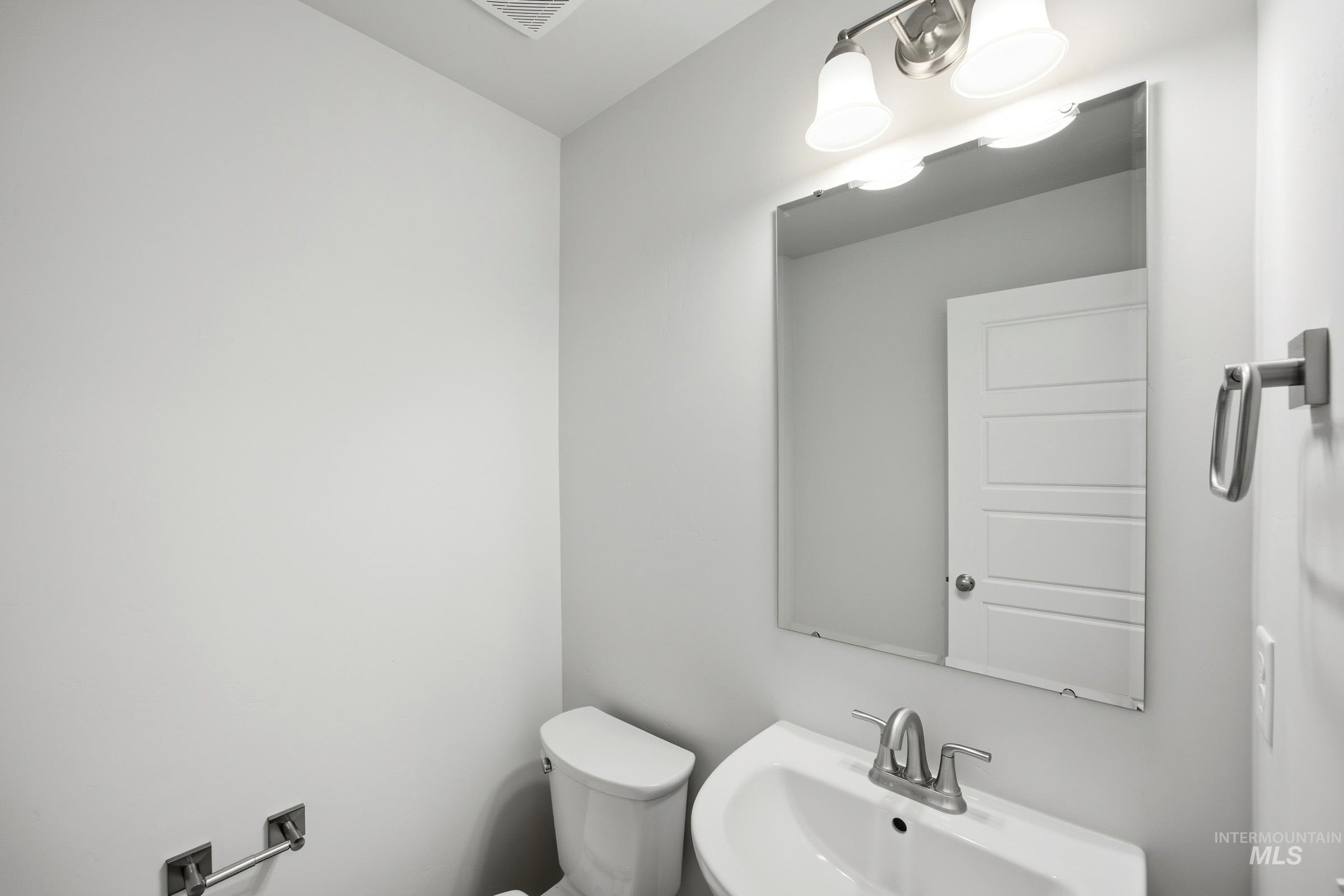 16206 Andes Ave Property Photo 10