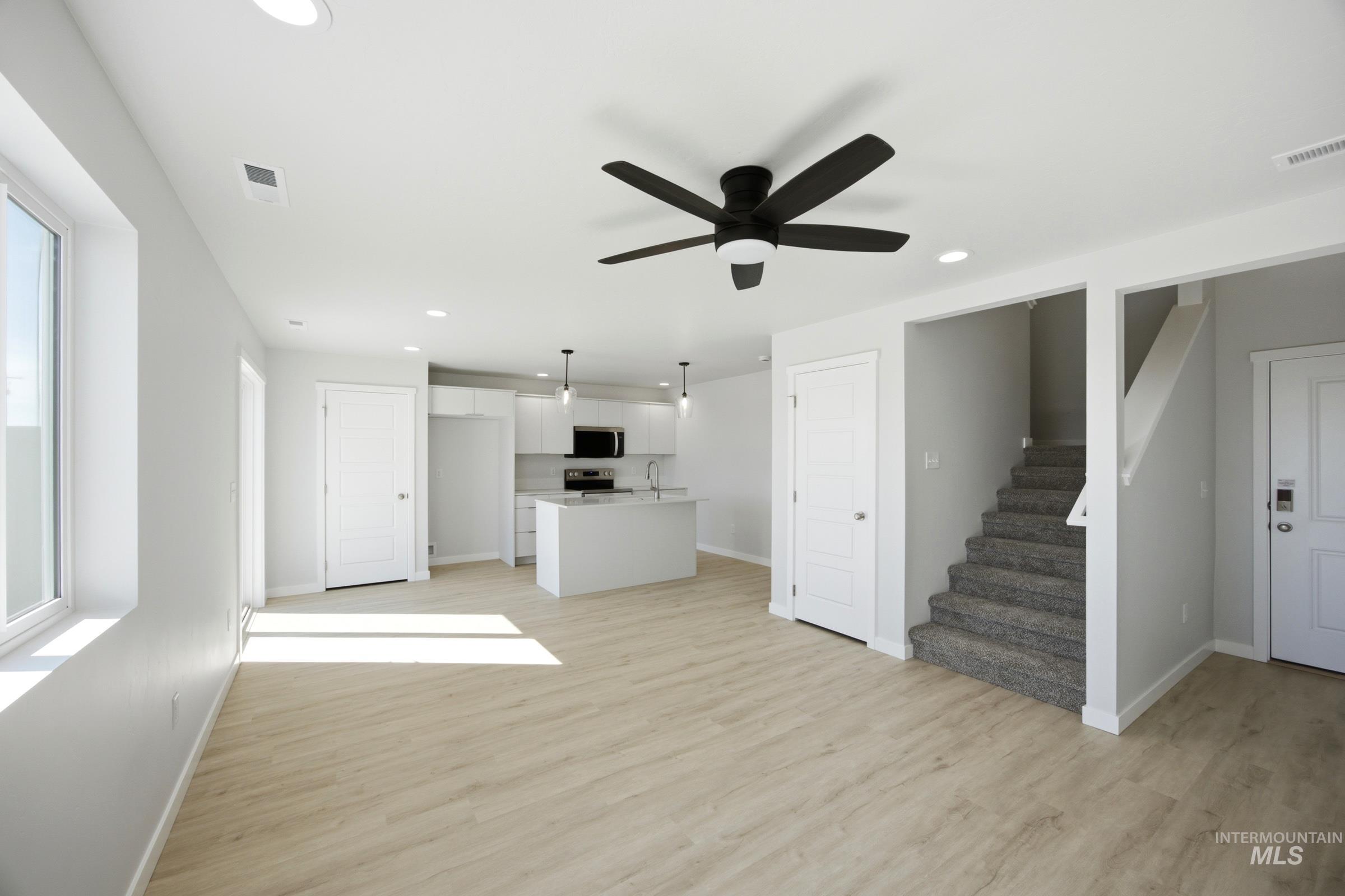 16202 Andes Ave Property Photo 9