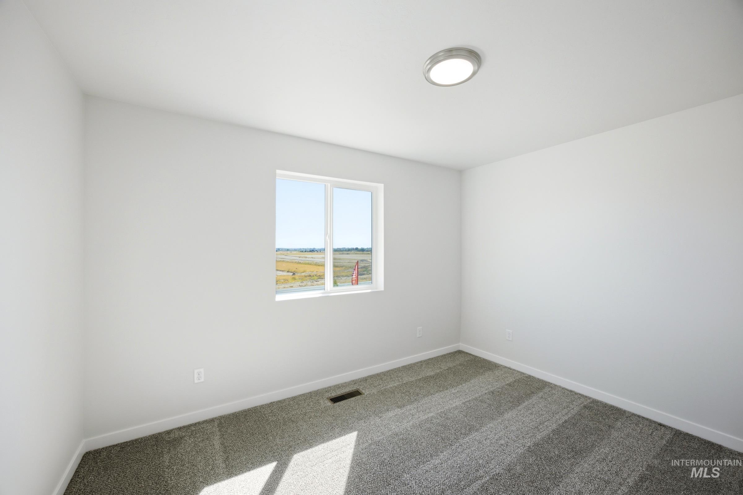 16202 Andes Ave Property Photo 13