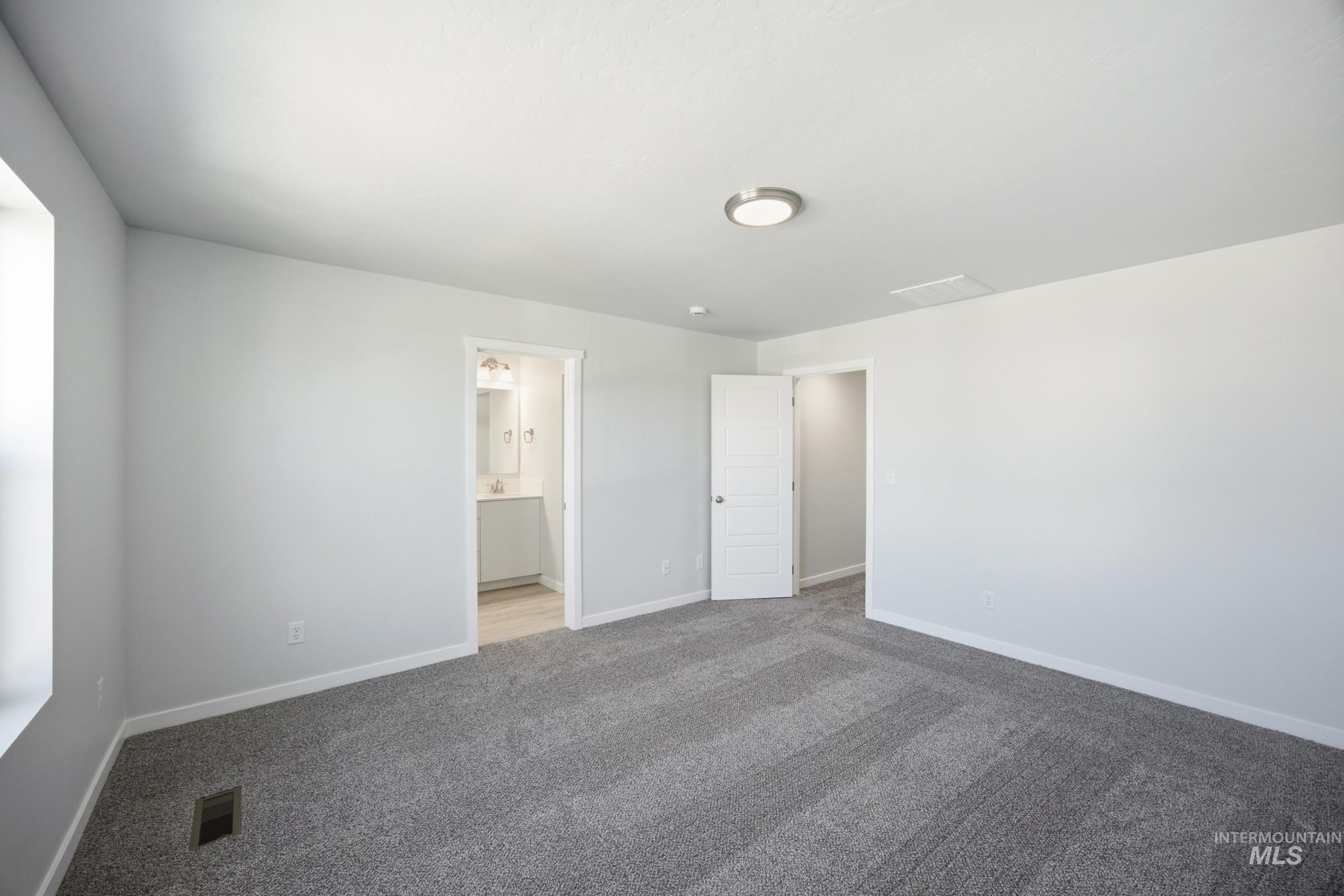 16202 Andes Ave Property Photo 21