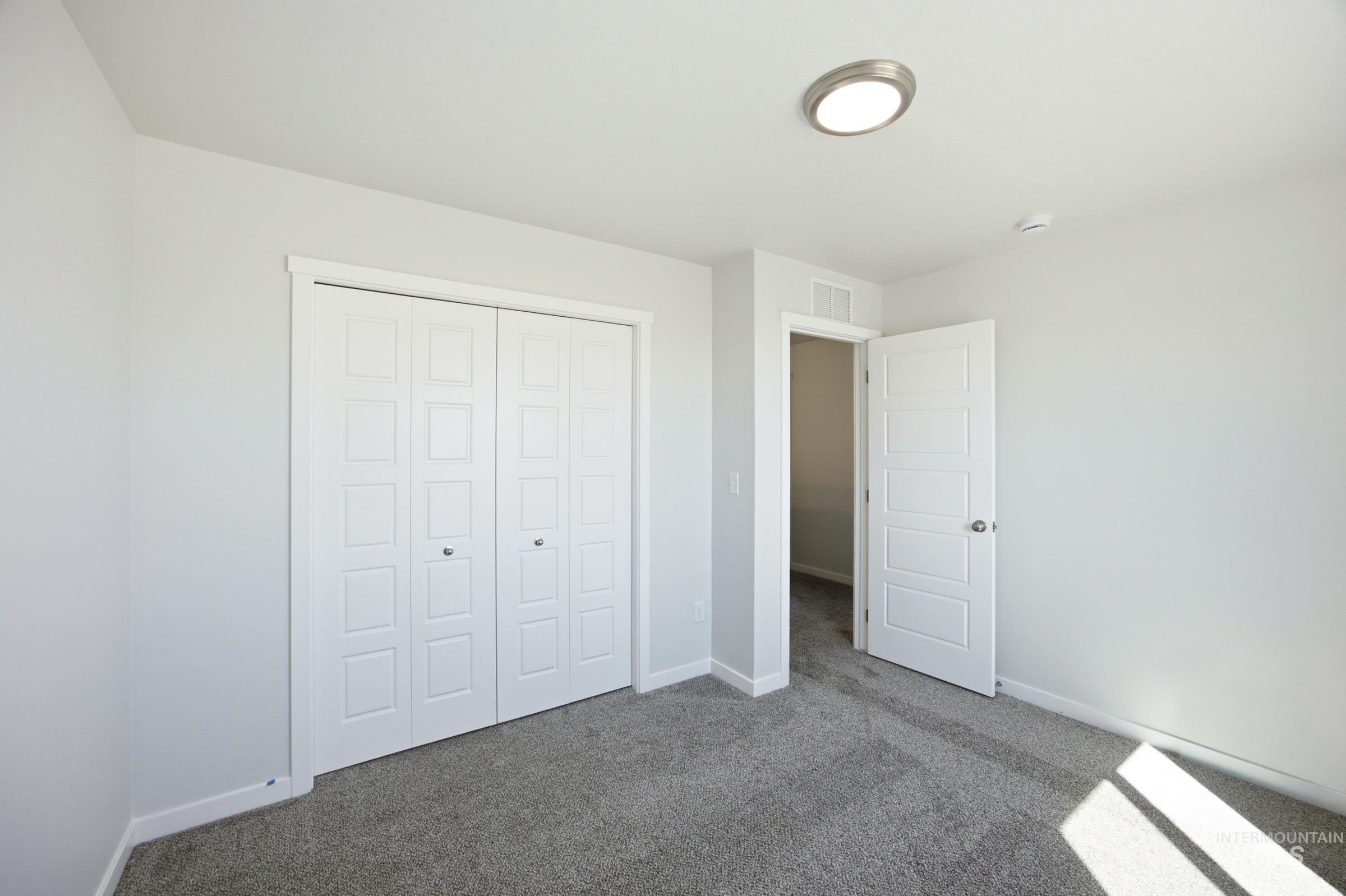 16196 Andes Ave Property Photo 12