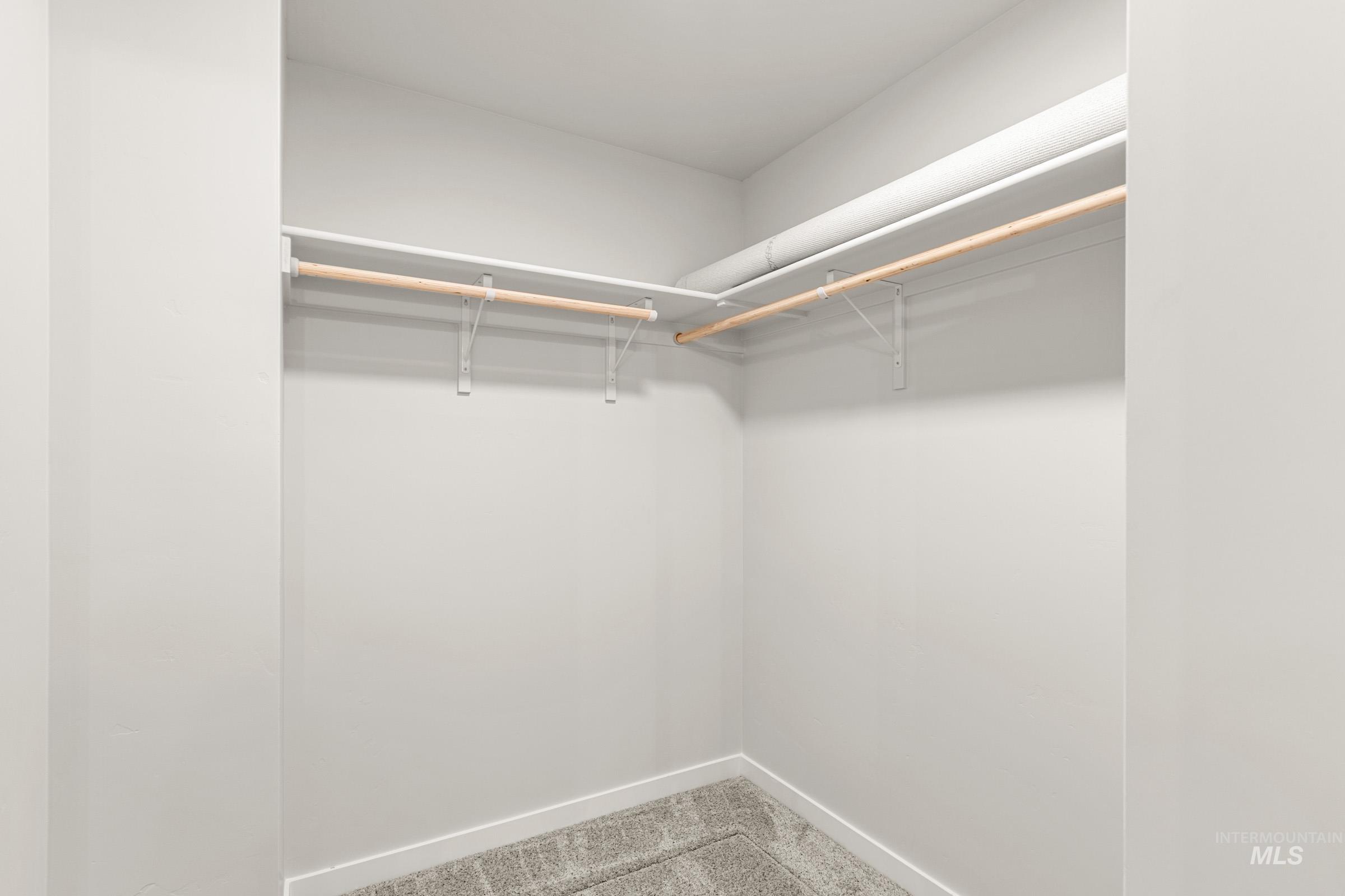 14128 Shiny Spruce St Property Photo 18