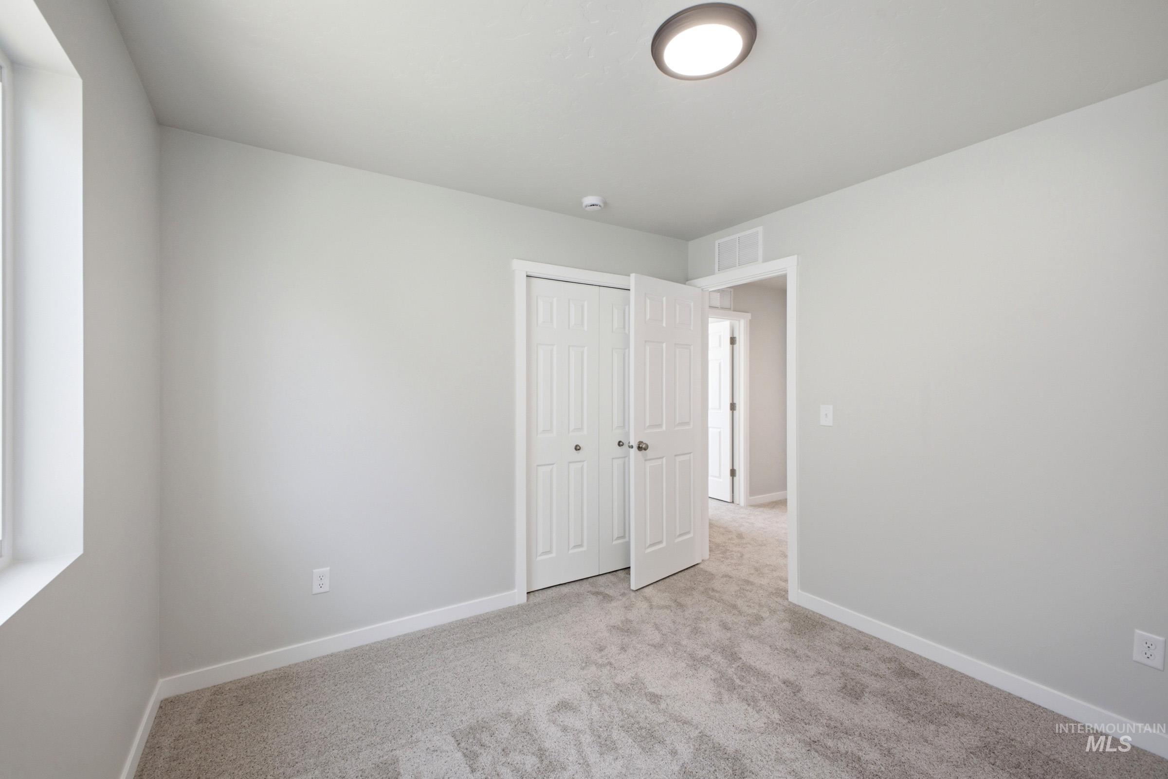 2383 W Fallon Lp Property Photo 14