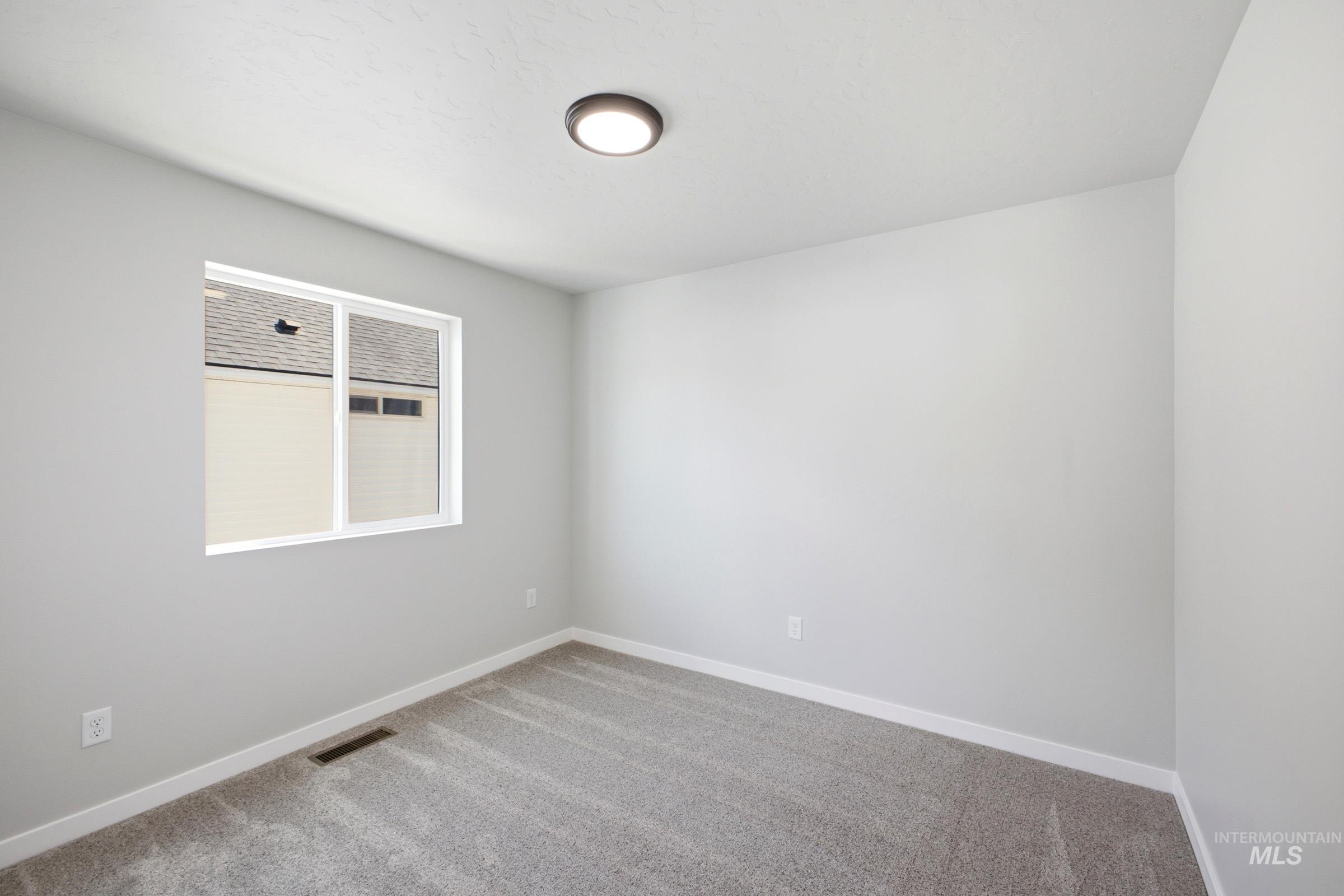 2383 W Fallon Lp Property Photo 15