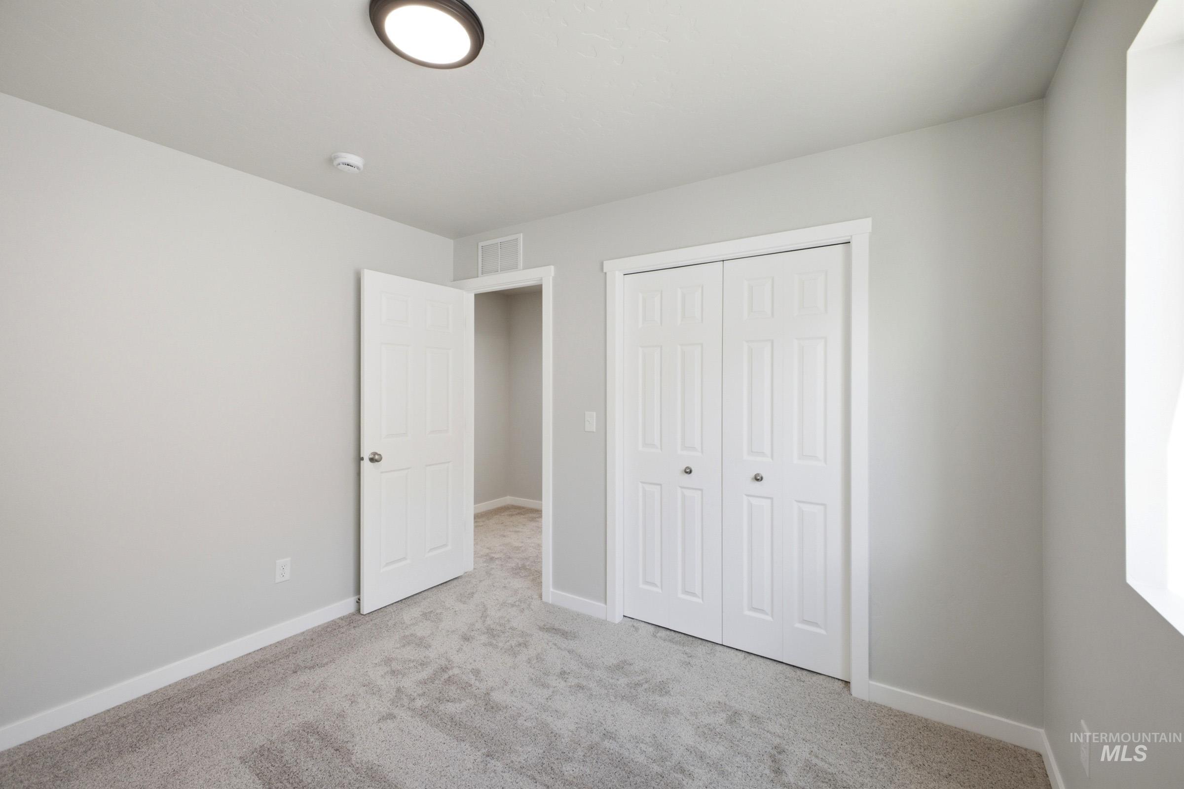 2383 W Fallon Lp Property Photo 16