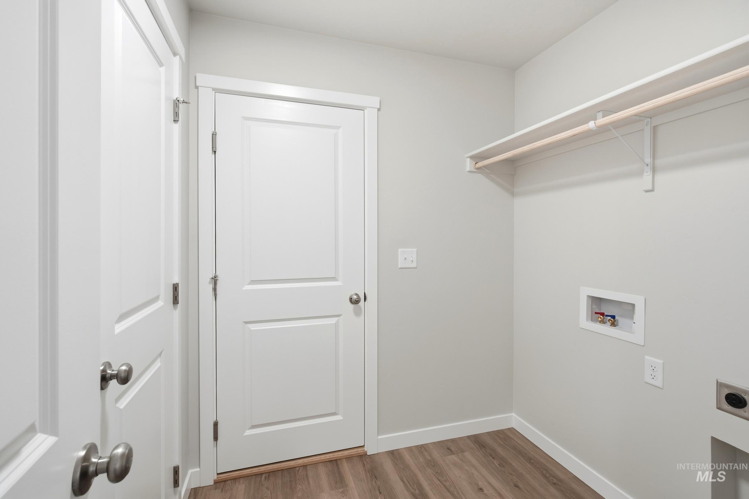 4414 S Amsterdam Ave Property Photo 10
