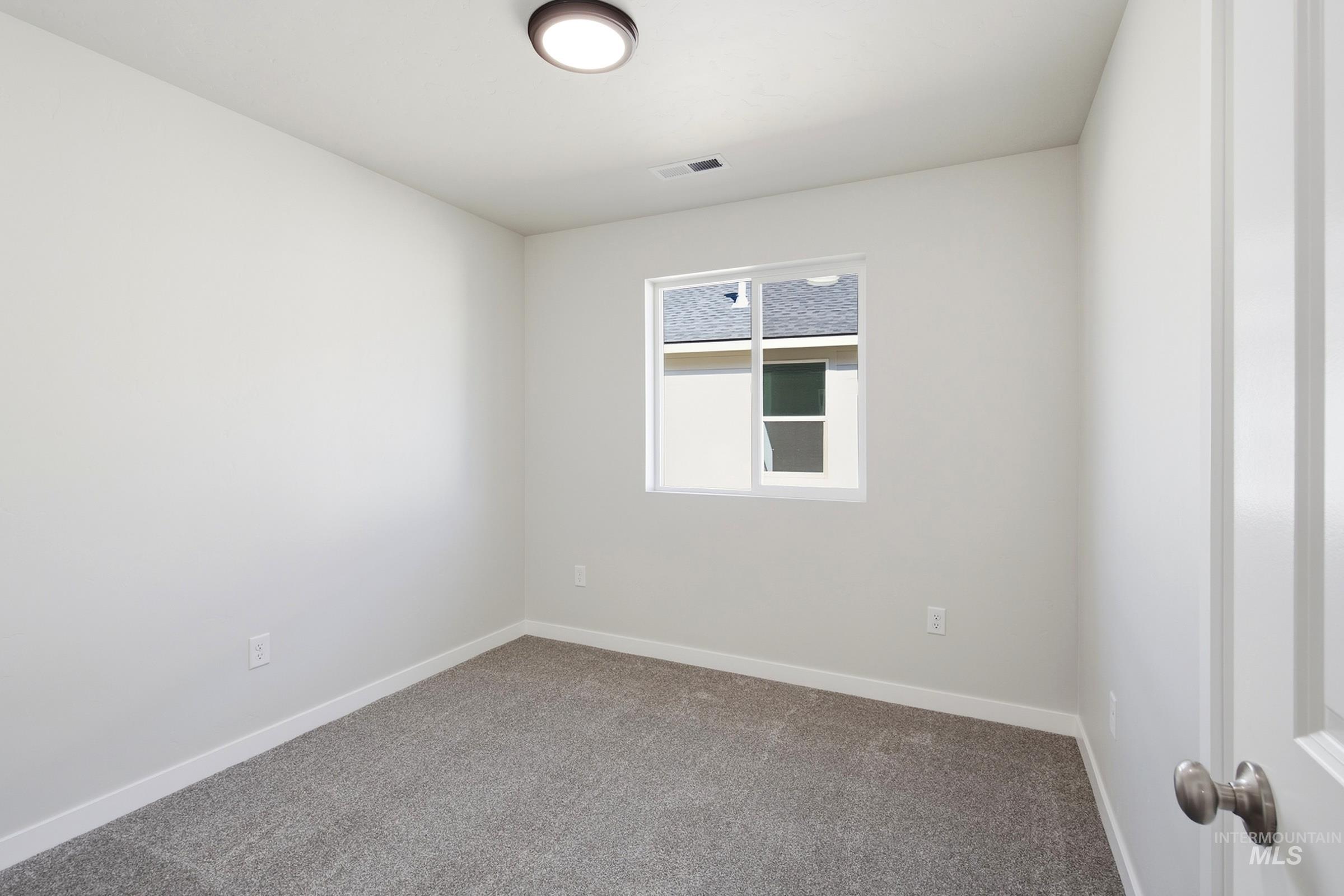 4414 S Amsterdam Ave Property Photo 11