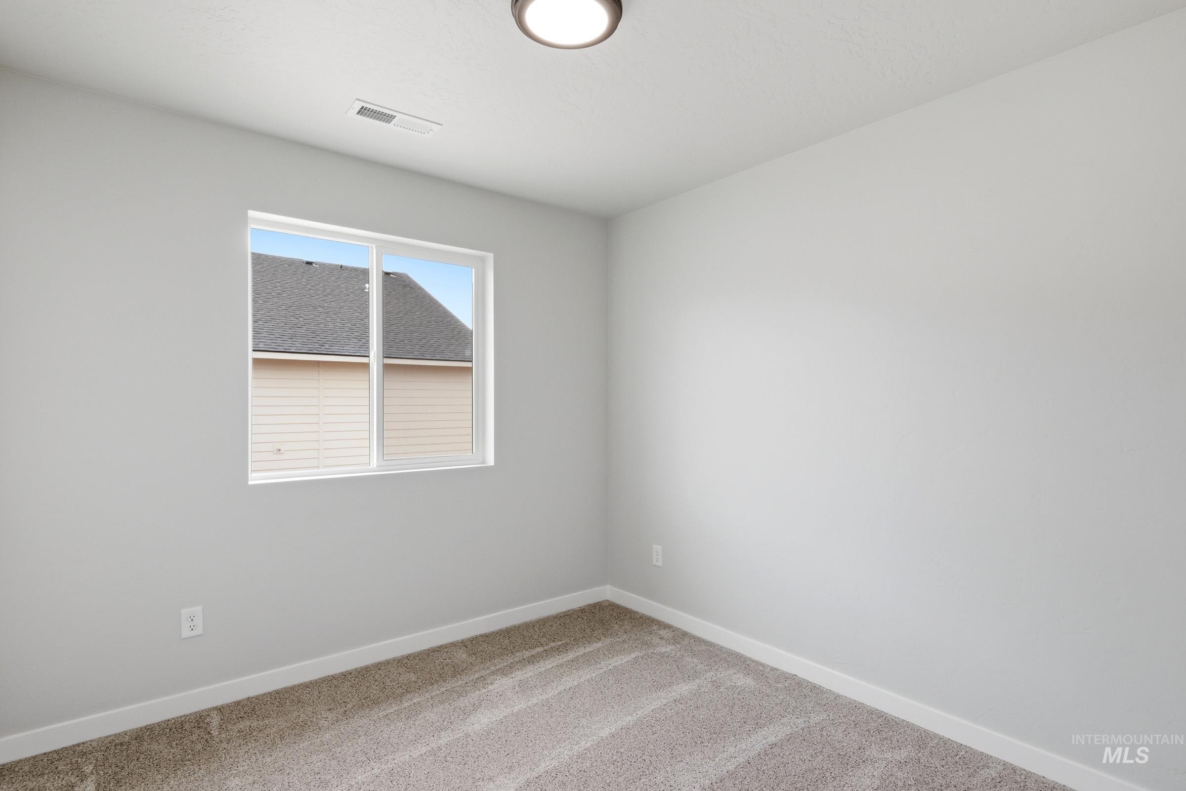 4414 S Amsterdam Ave Property Photo 12