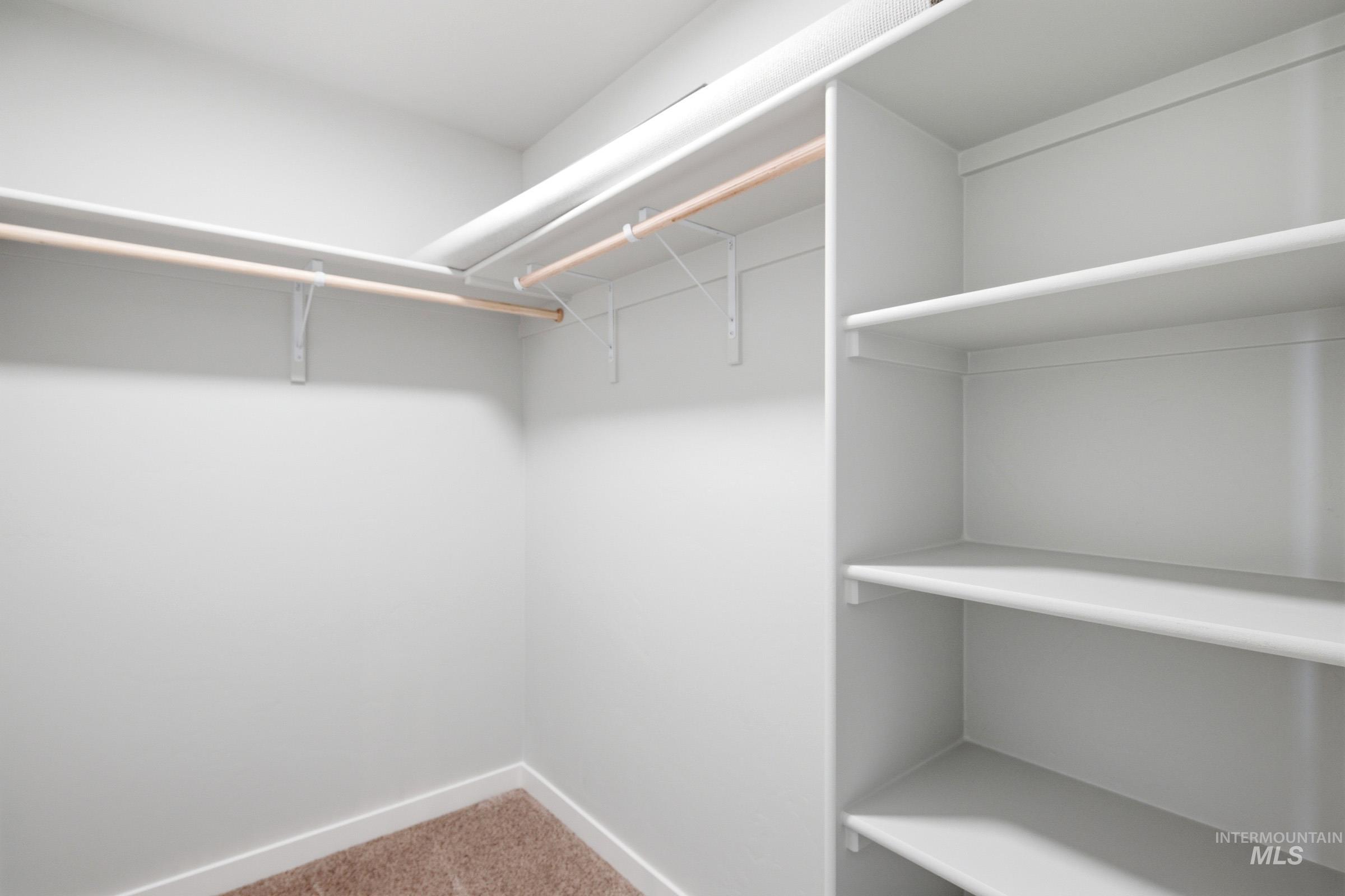 4414 S Amsterdam Ave Property Photo 13