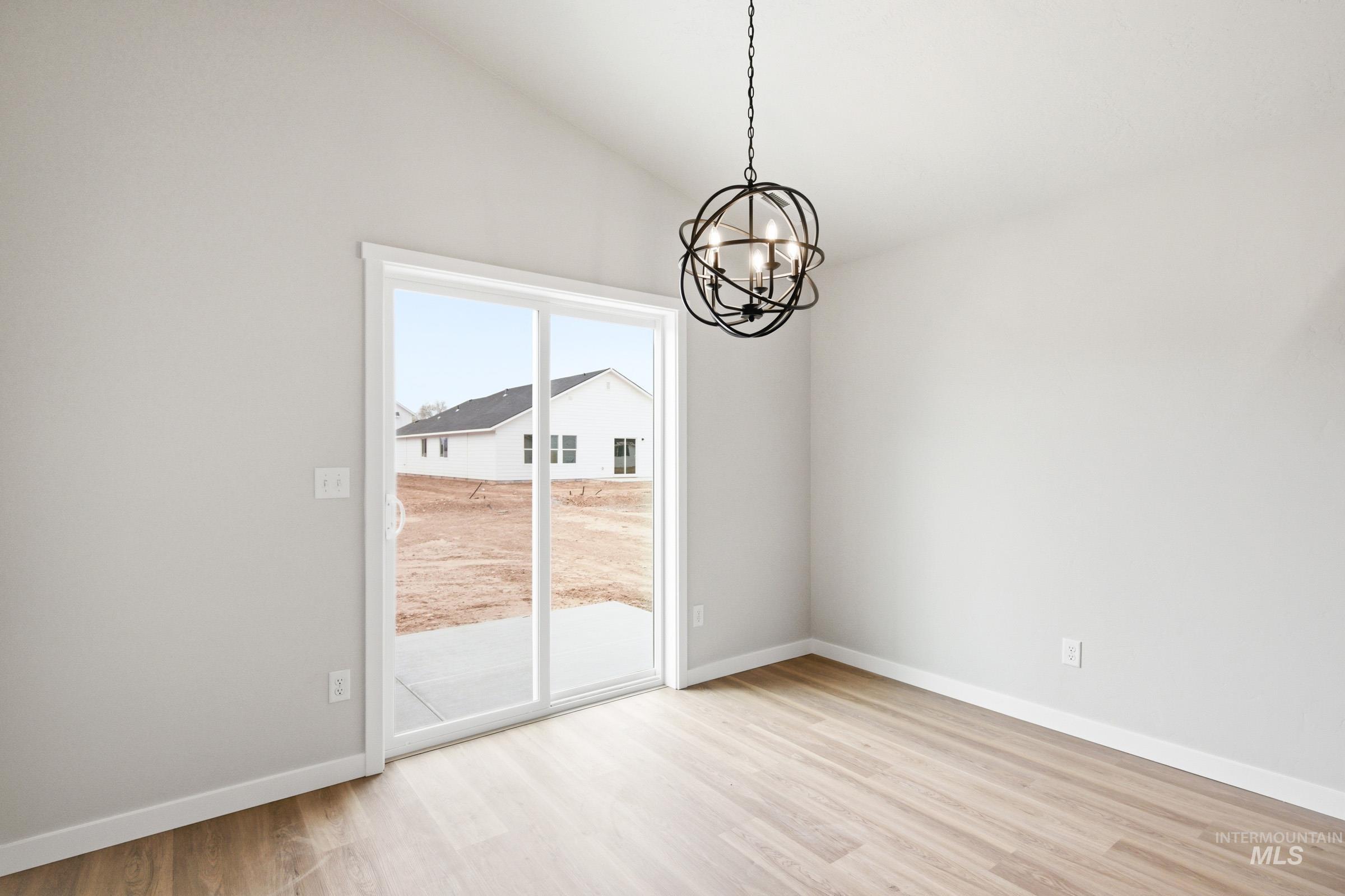 4414 S Amsterdam Ave Property Photo 17