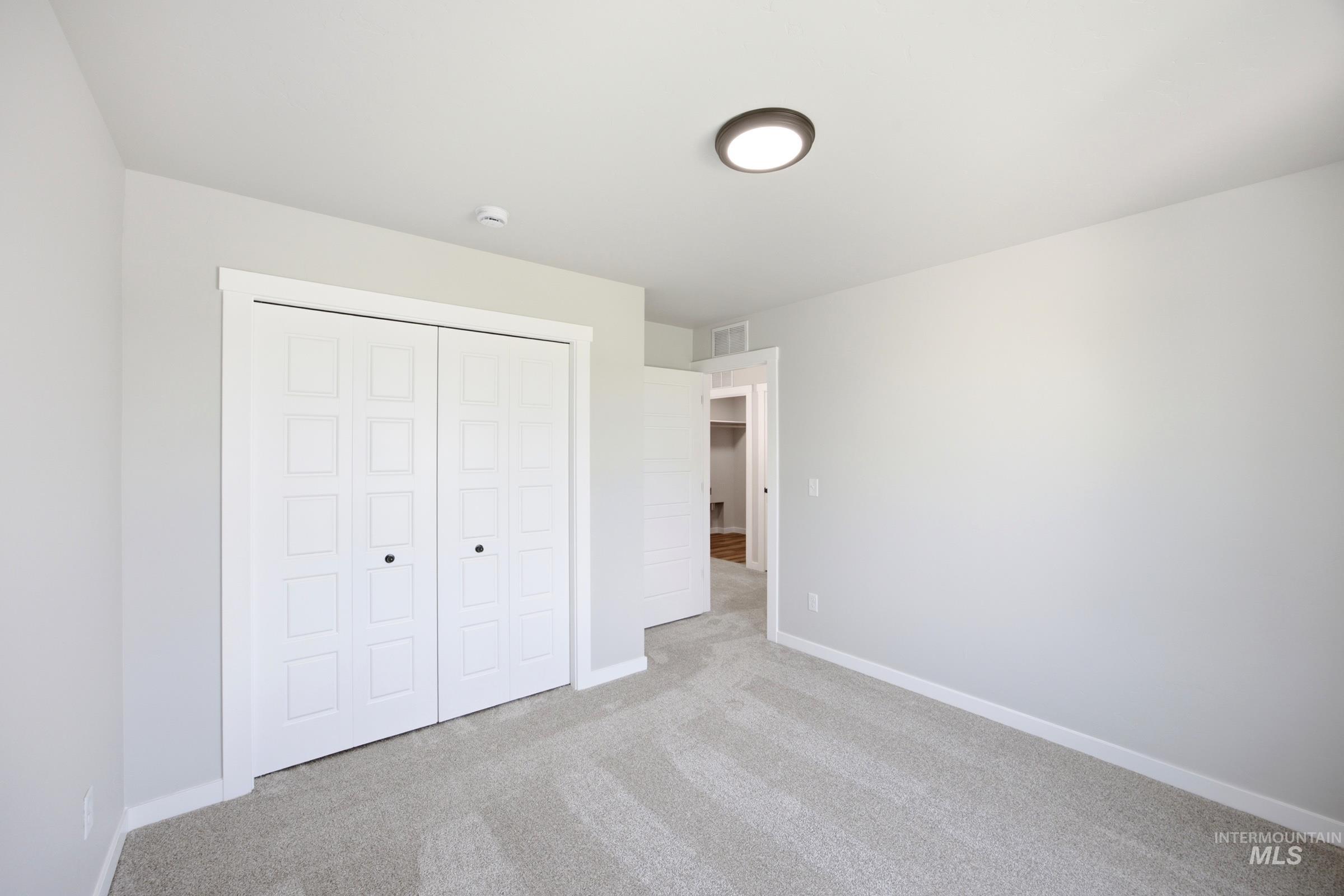 15352 Patriot Ave Property Photo 17