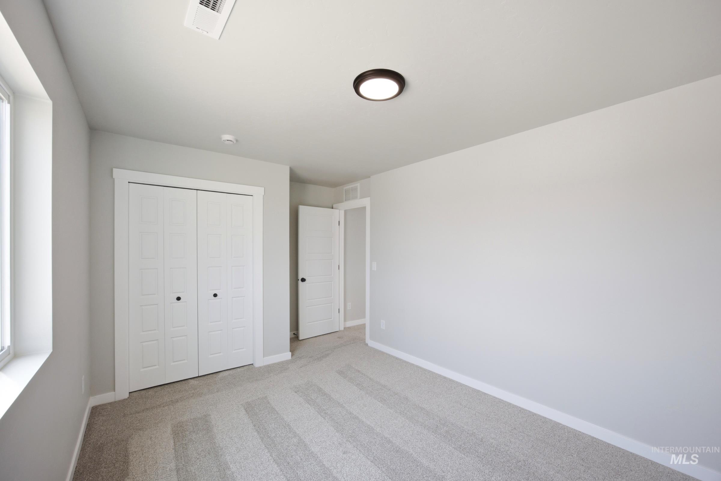 15352 Patriot Ave Property Photo 23