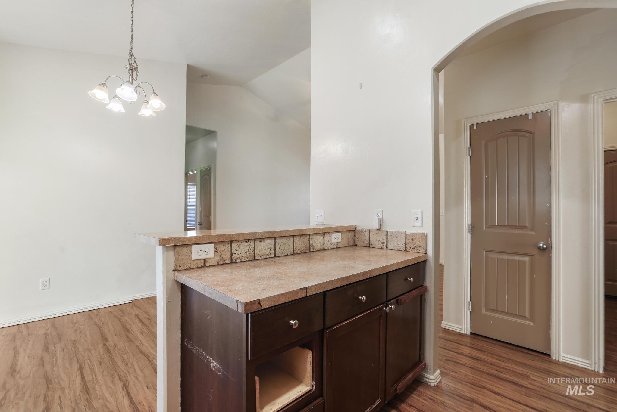 786 Parkwood Dr. Property Photo 12