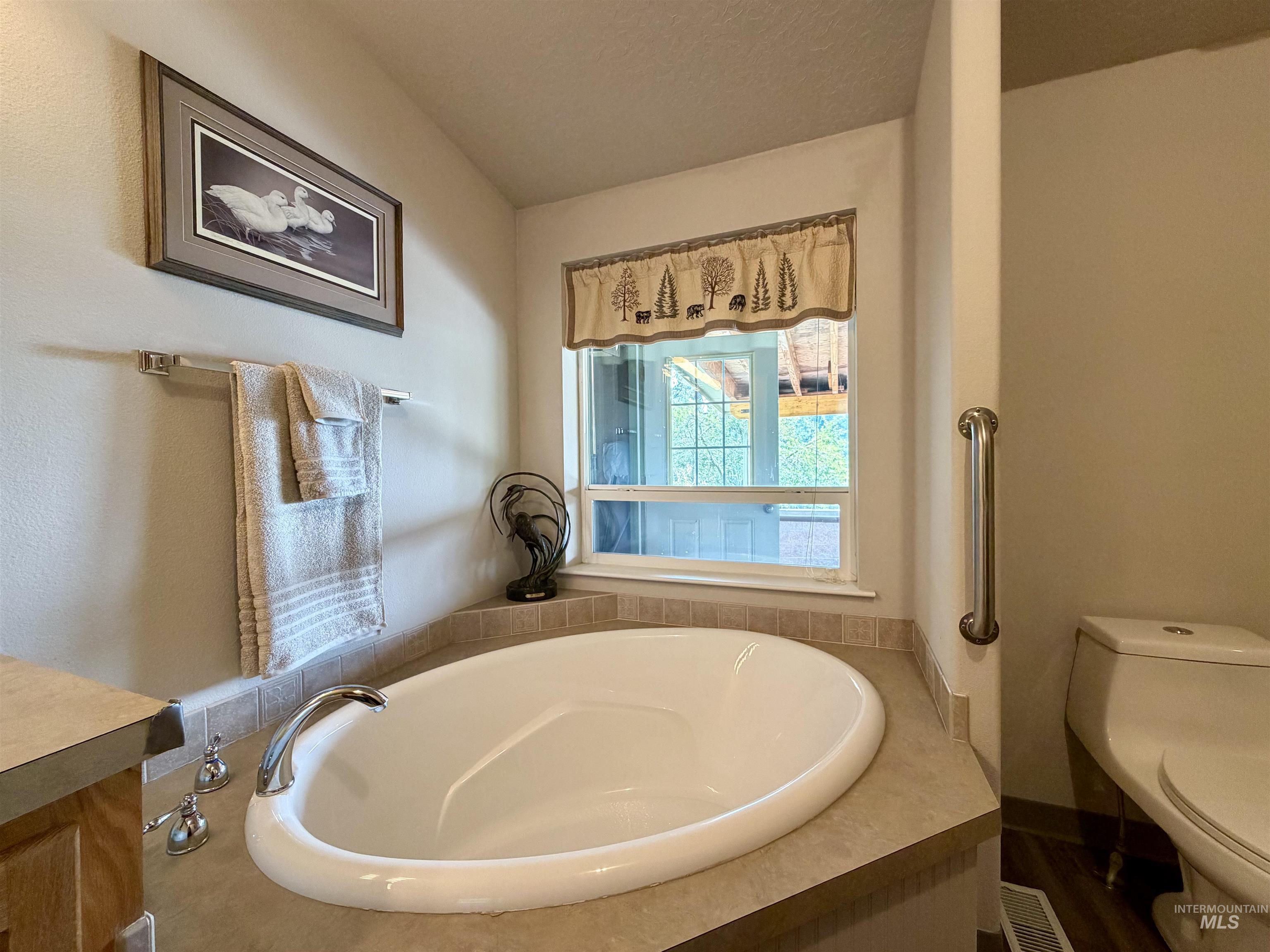 254 Larradon Drive Property Photo 25