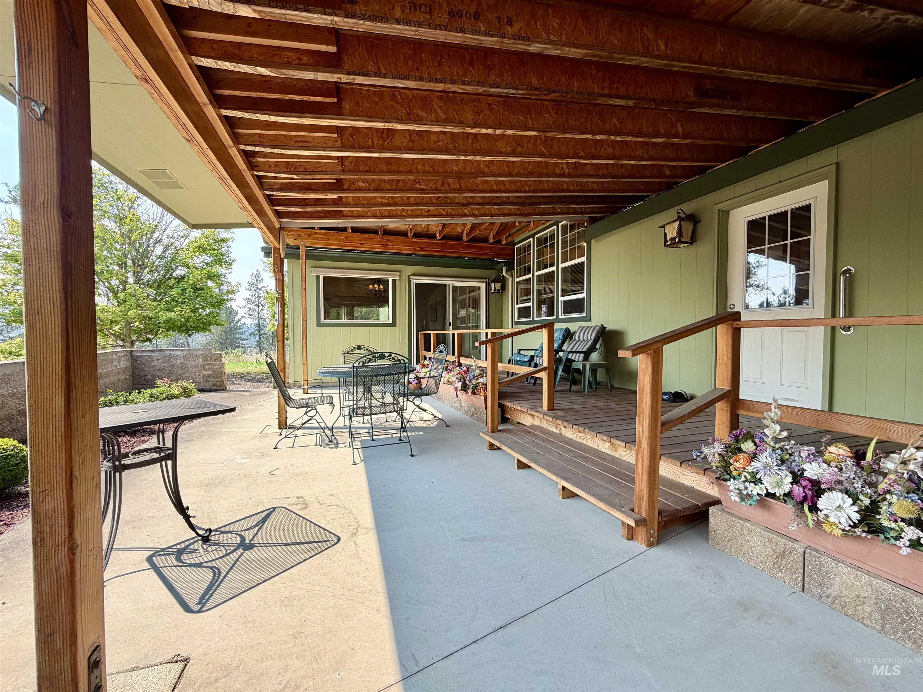 254 Larradon Drive Property Photo 38