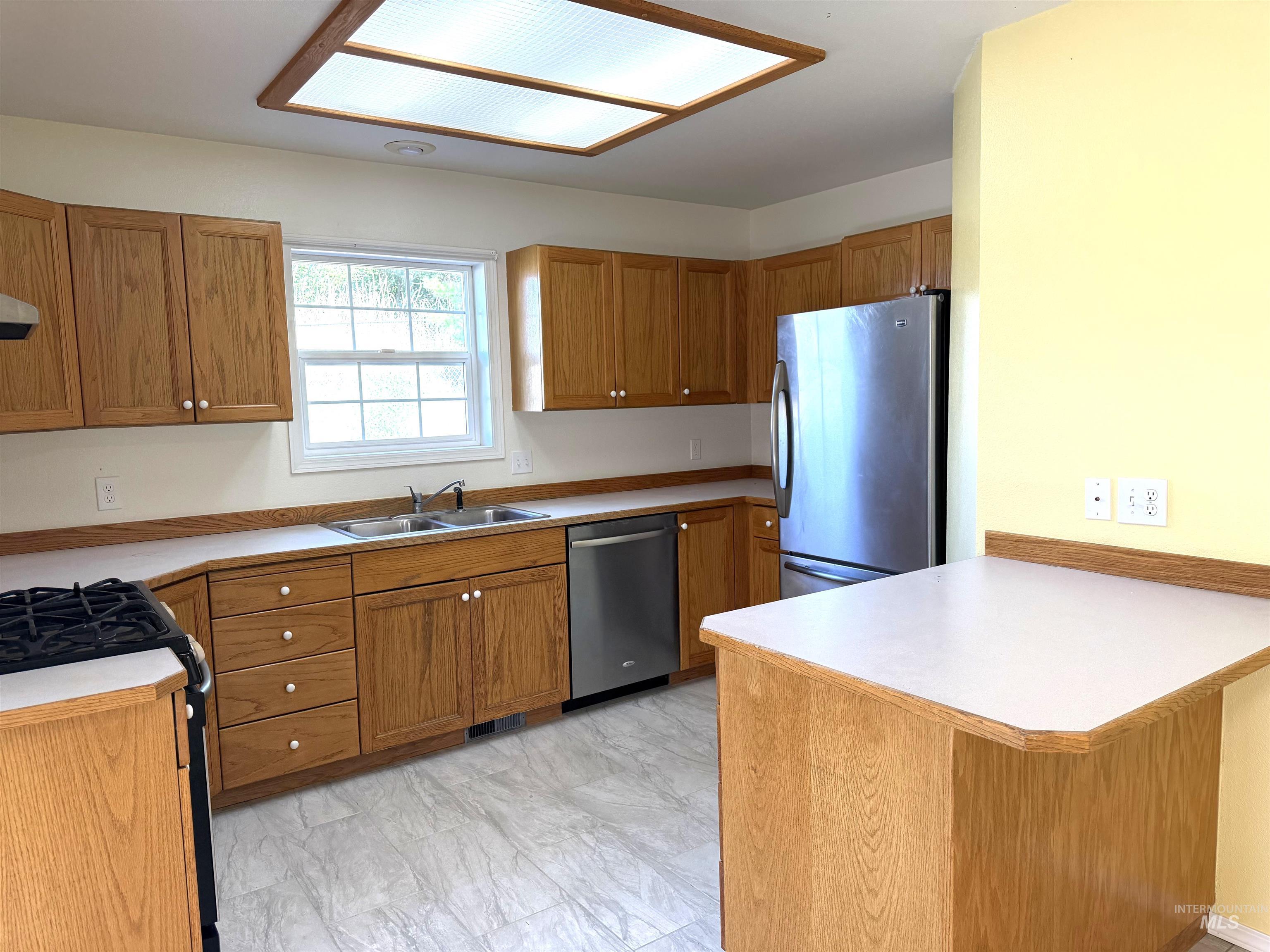 2025 Conestoga Property Photo 8