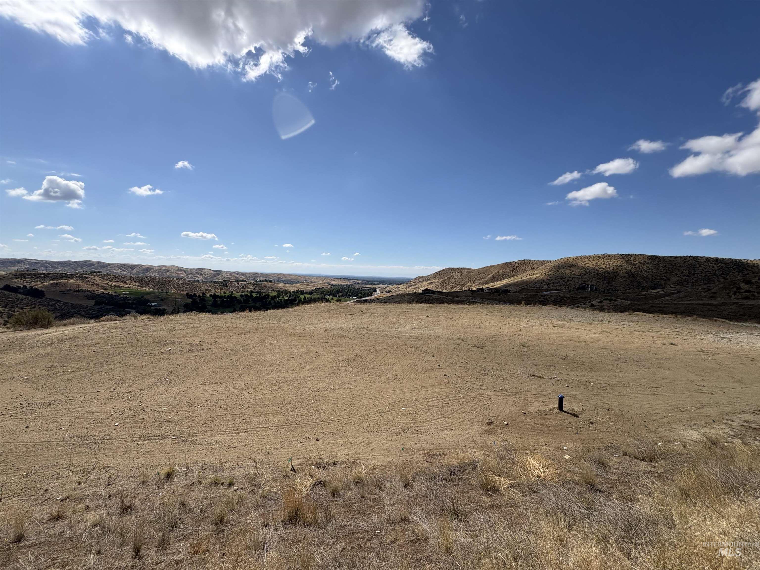 6782 N High Valley Way Property Photo 5