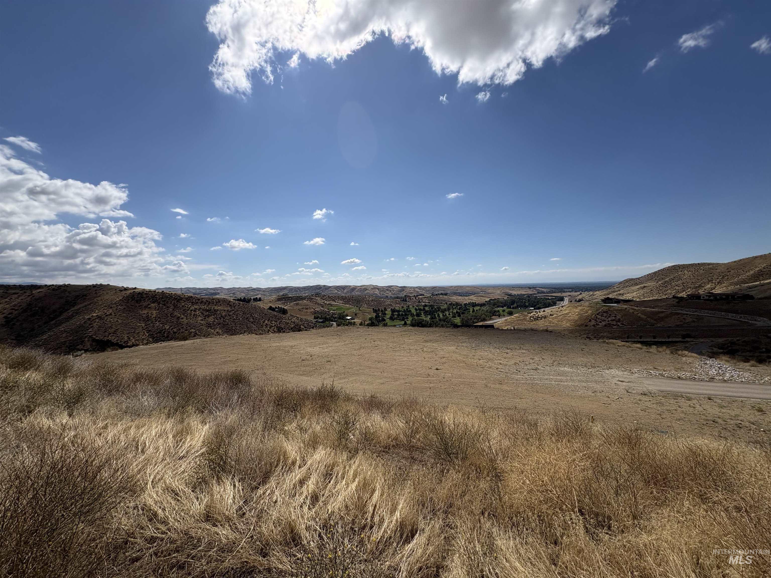 6782 N High Valley Way Property Photo 7