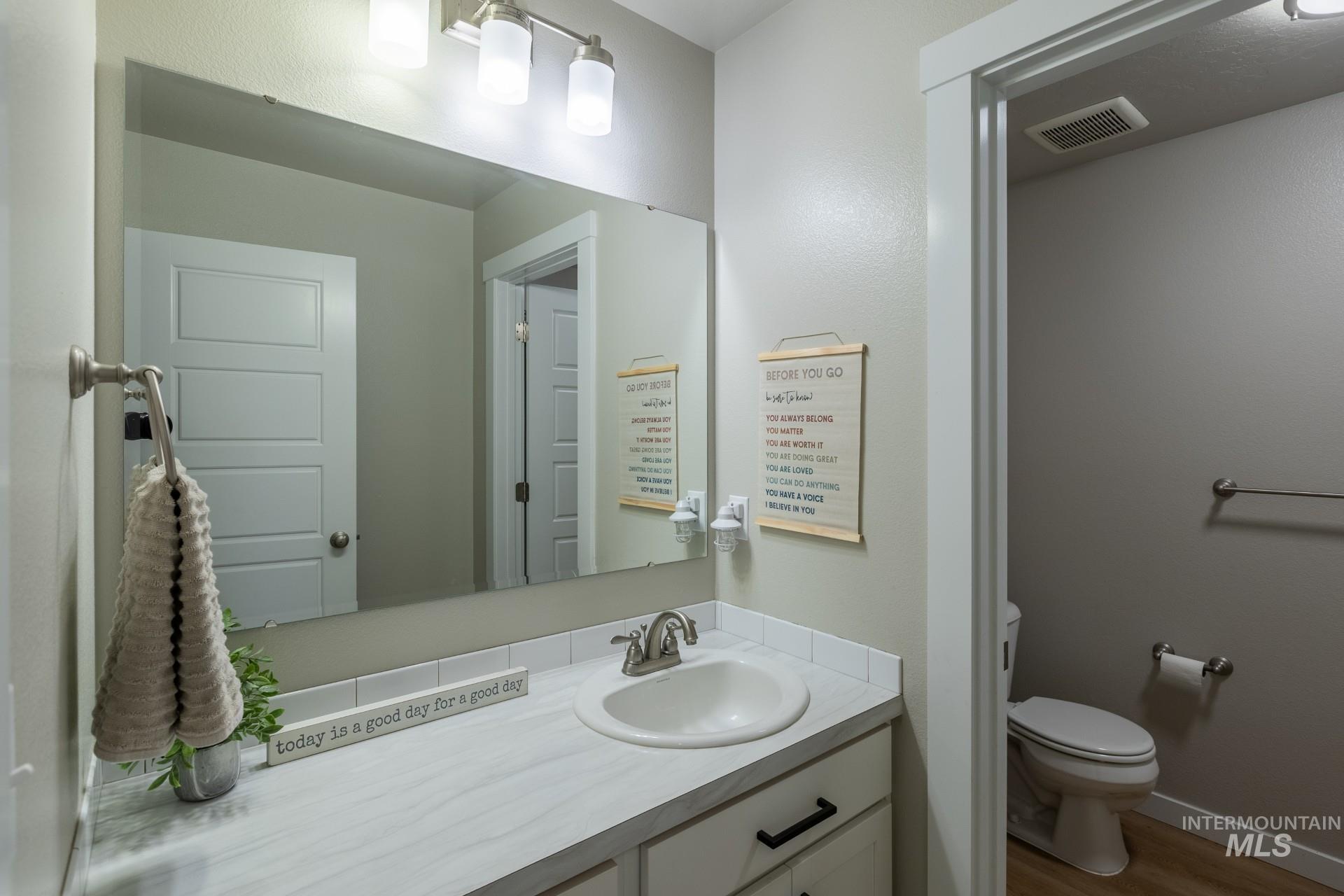 15623 Bridgeton Ave. Property Photo 29