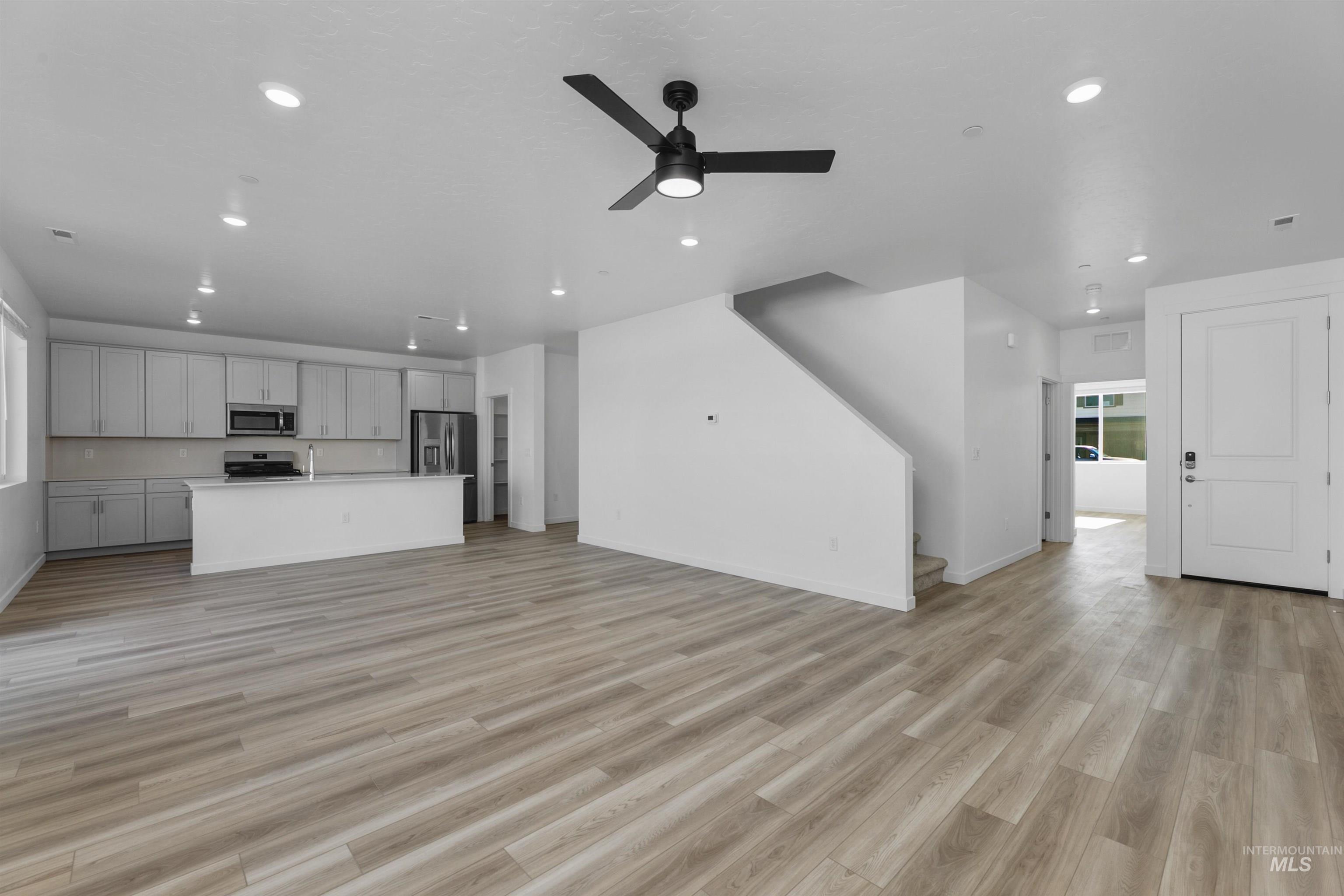 2701 Fall Line St Property Photo 4